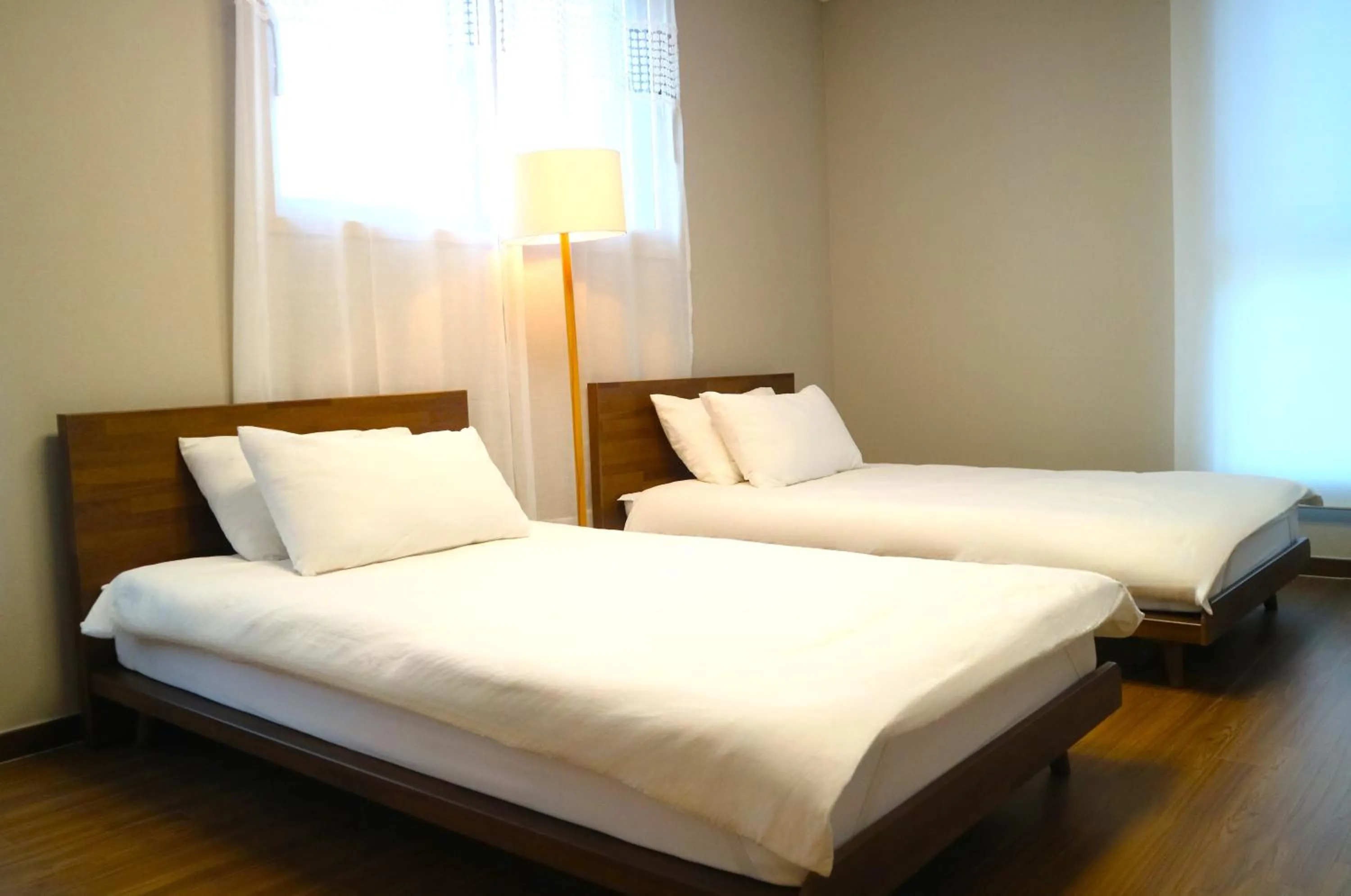 Bedroom, Bed in Incheon Airport Guest House King