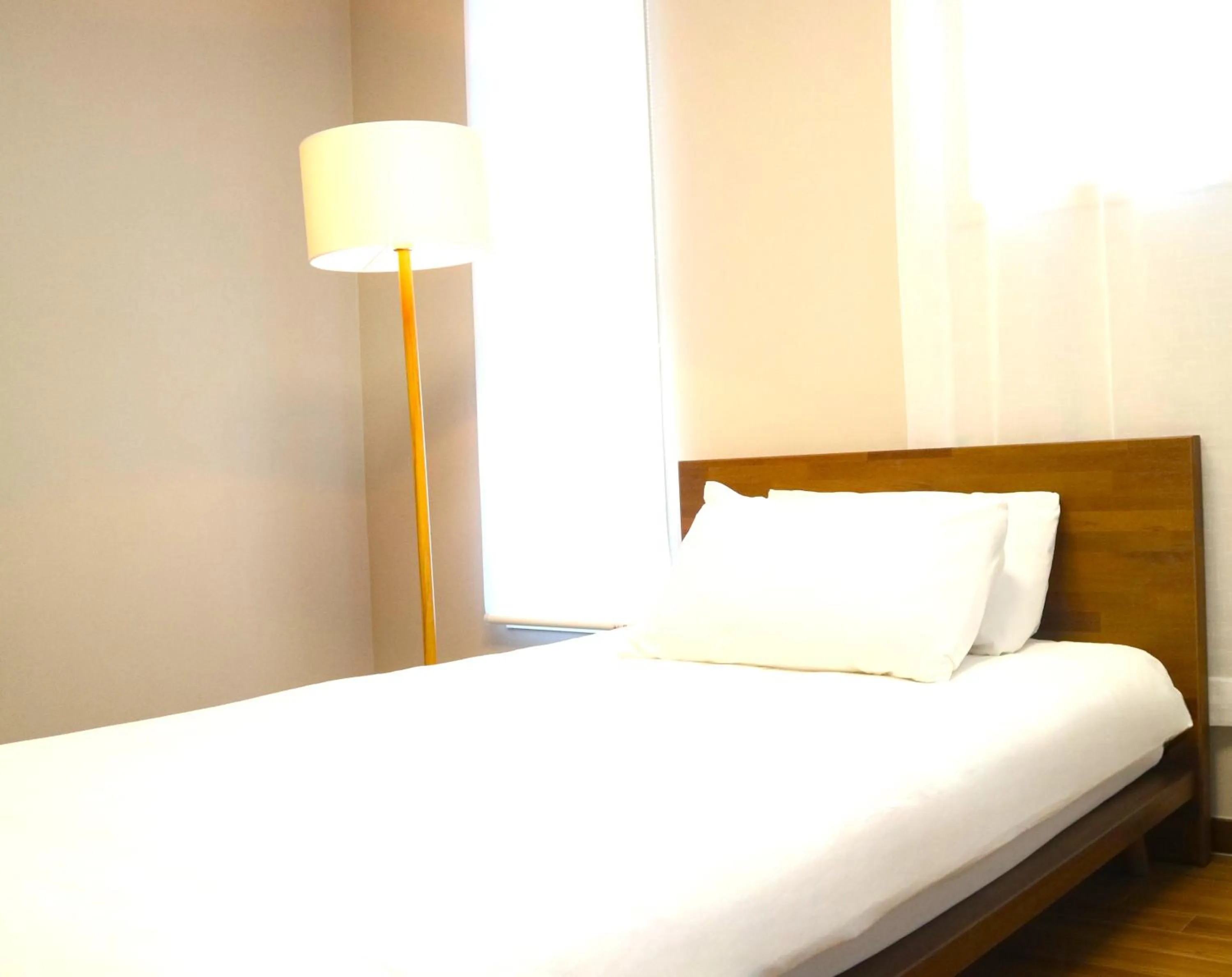 Bedroom, Bed in Incheon Airport Guest House King