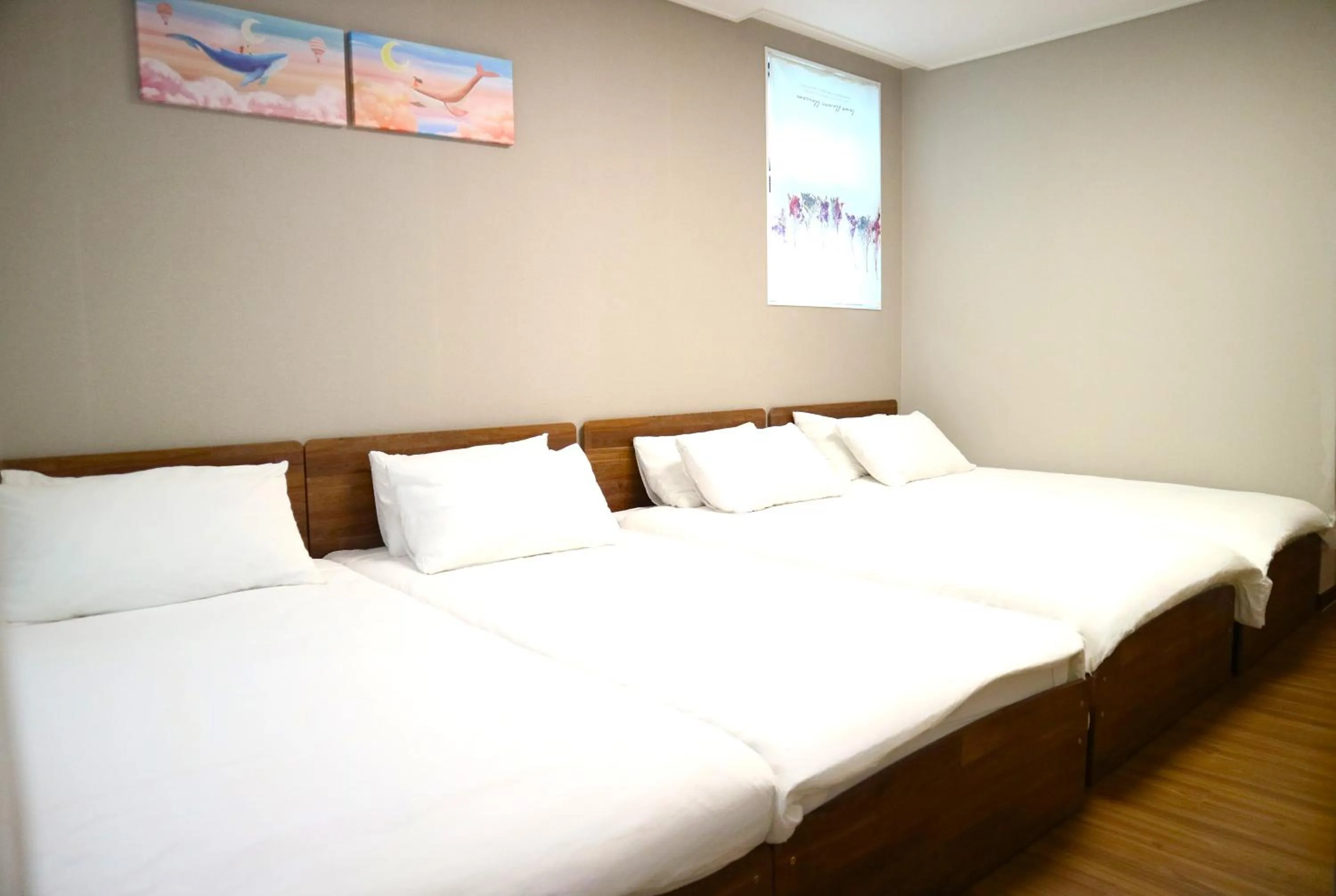 Bedroom, Bed in Incheon Airport Guest House King