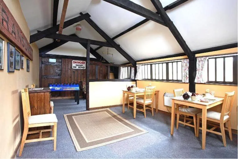 Dining area in Combe Lancey Farmhouse B&B