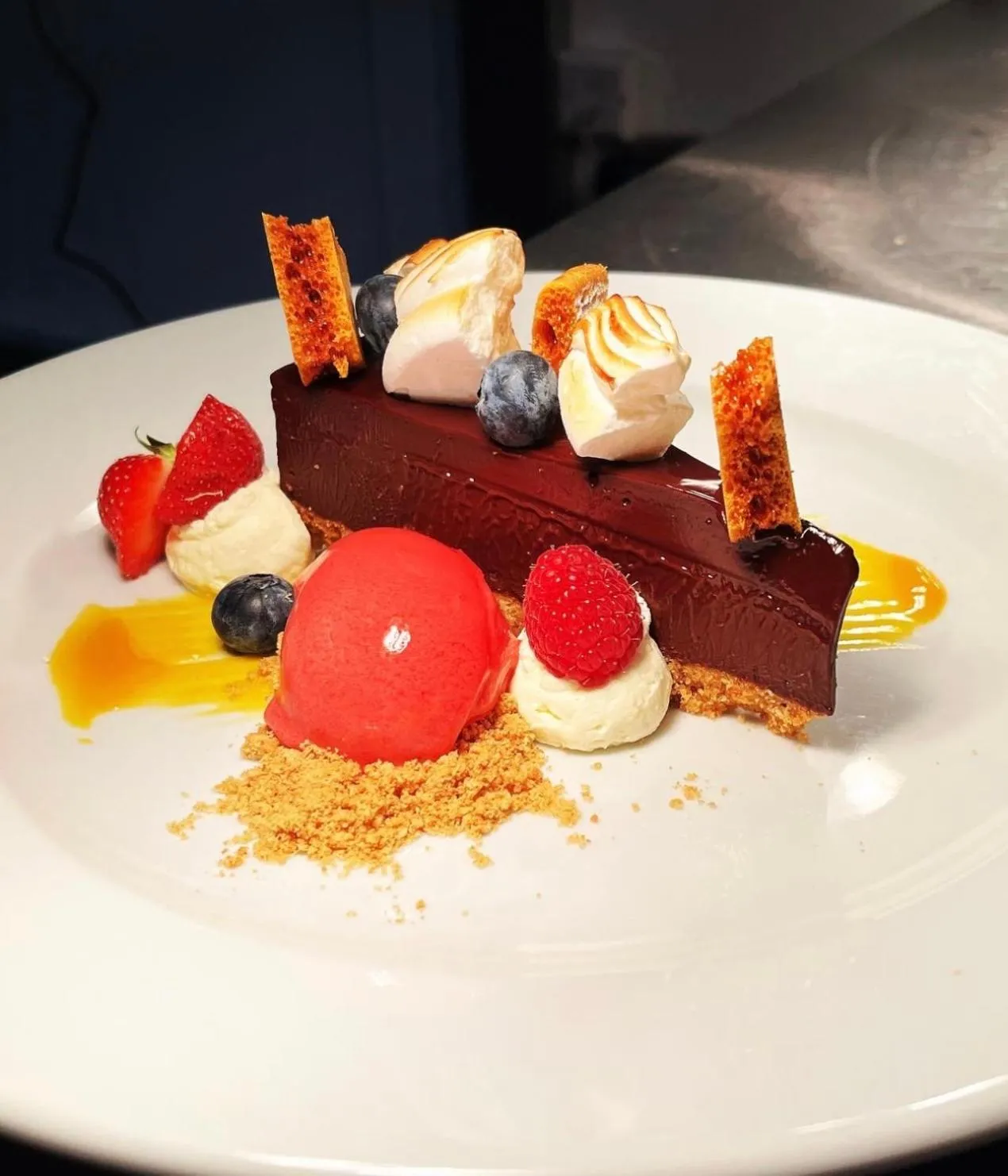 Restaurant/places to eat in Picton-House