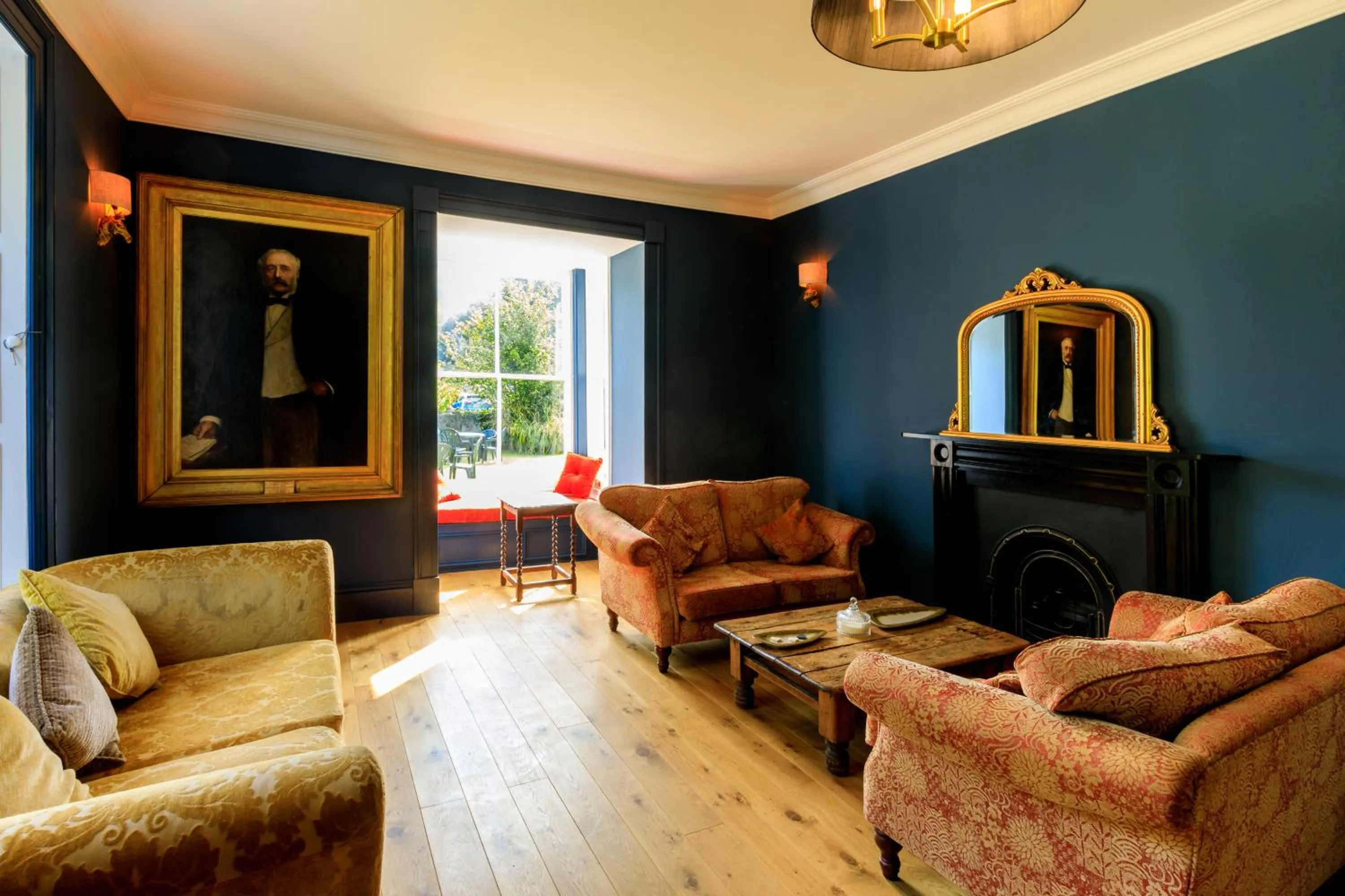 Living room in Picton-House