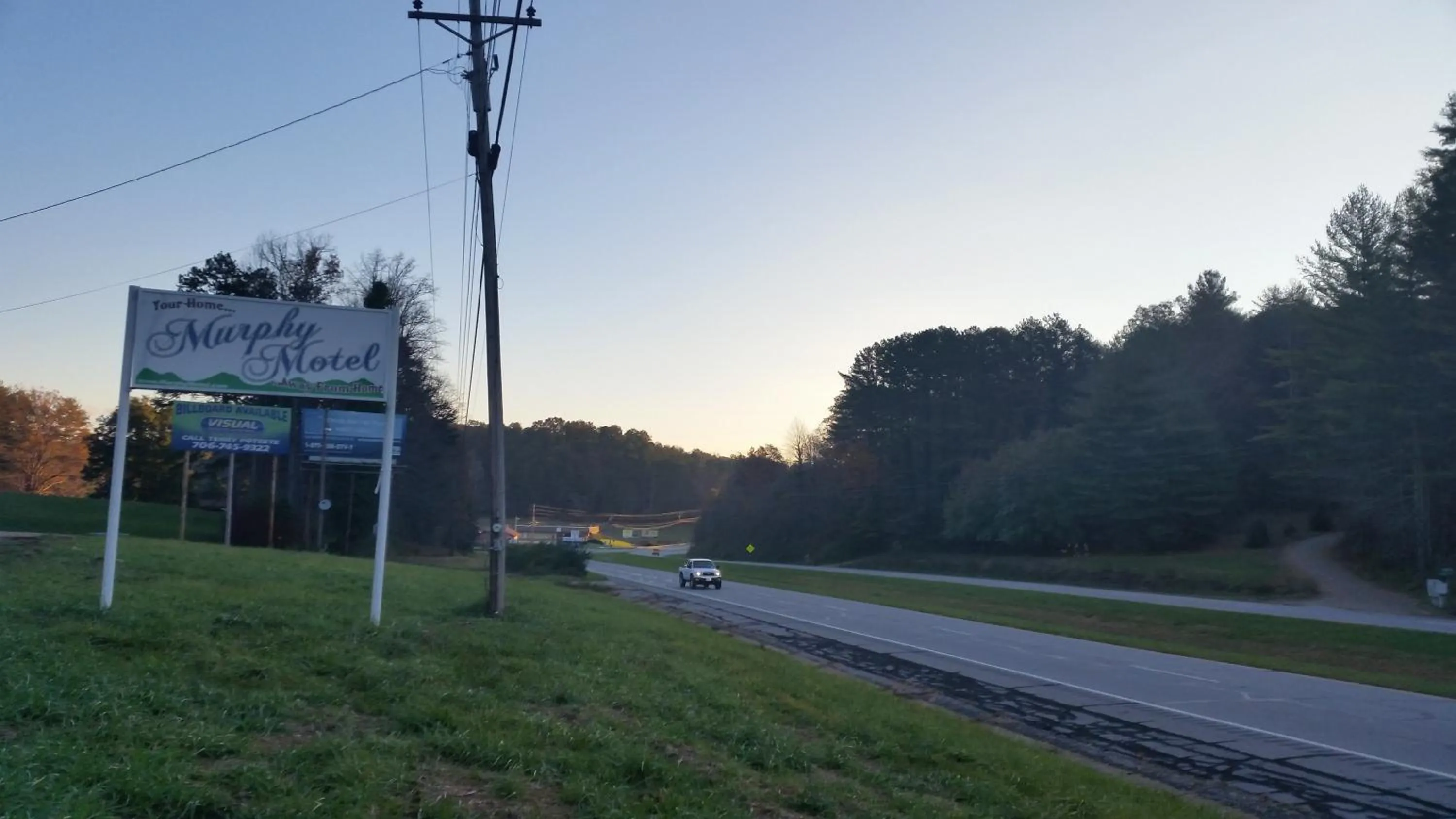 Area and facilities in Murphy Motel