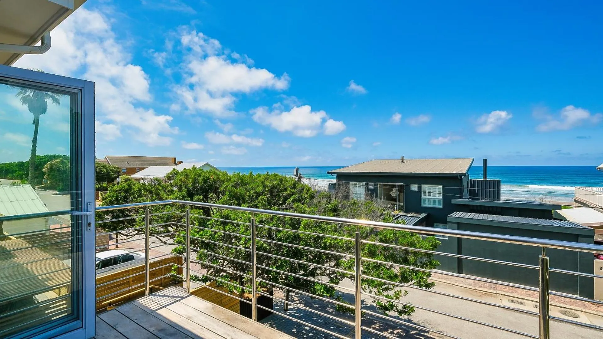 Balcony/Terrace in Wilderness on Sea