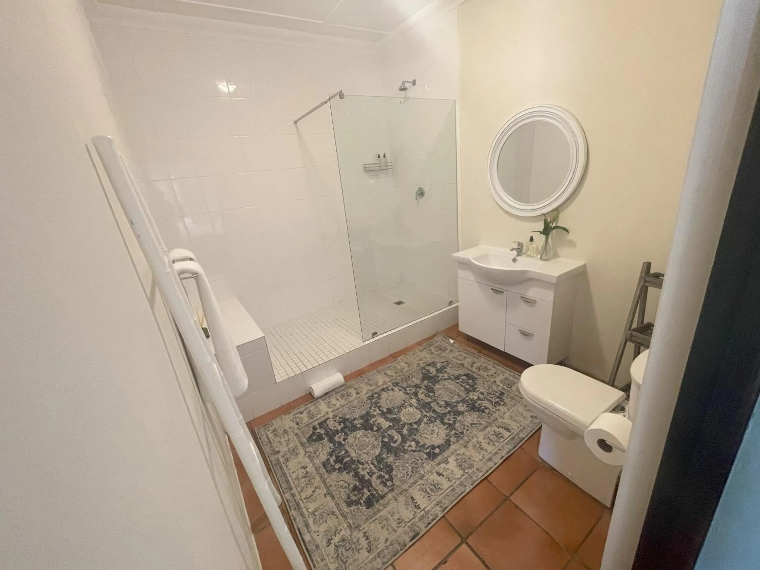 Shower in Wilderness on Sea