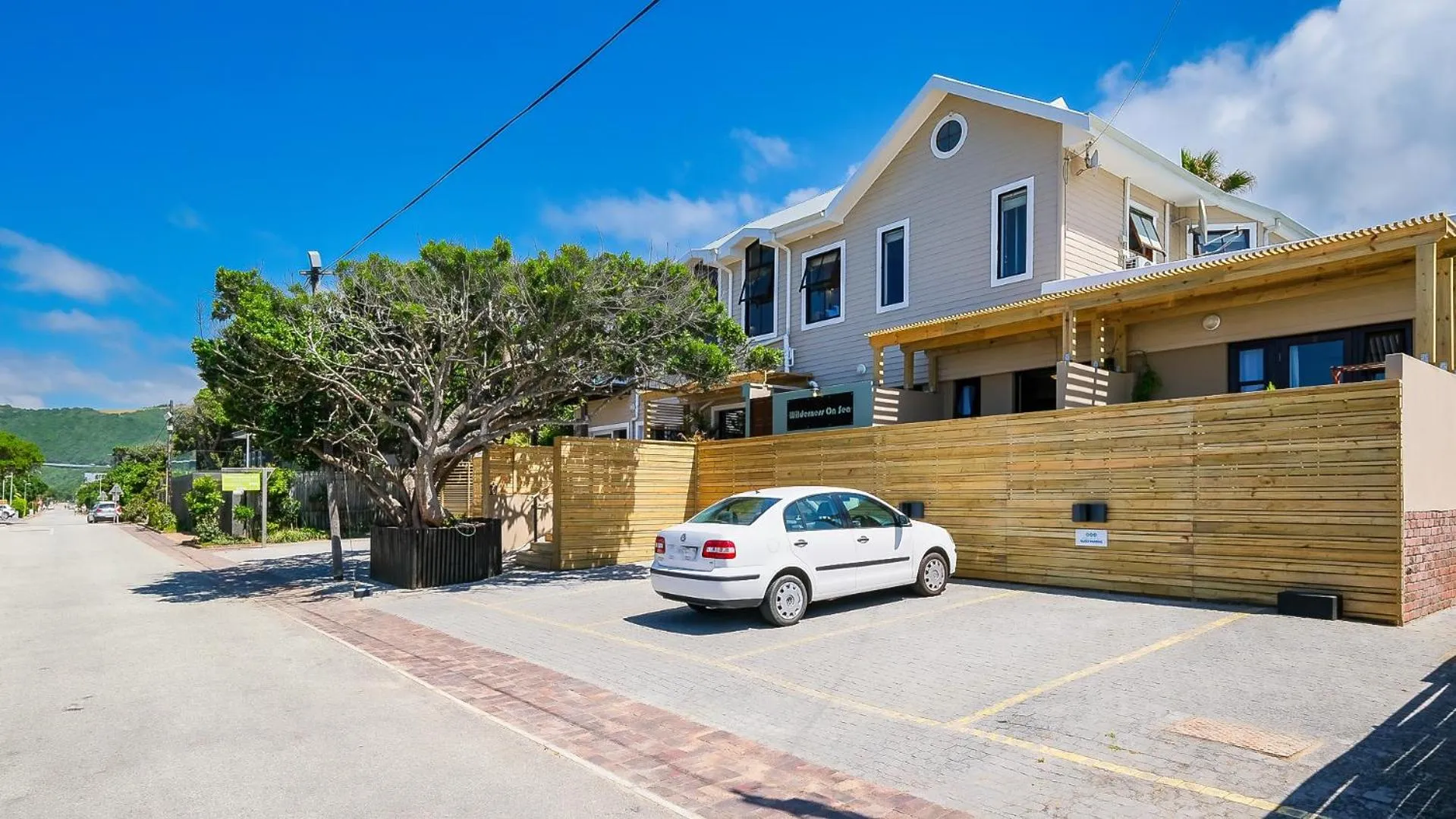 Property building in Wilderness on Sea