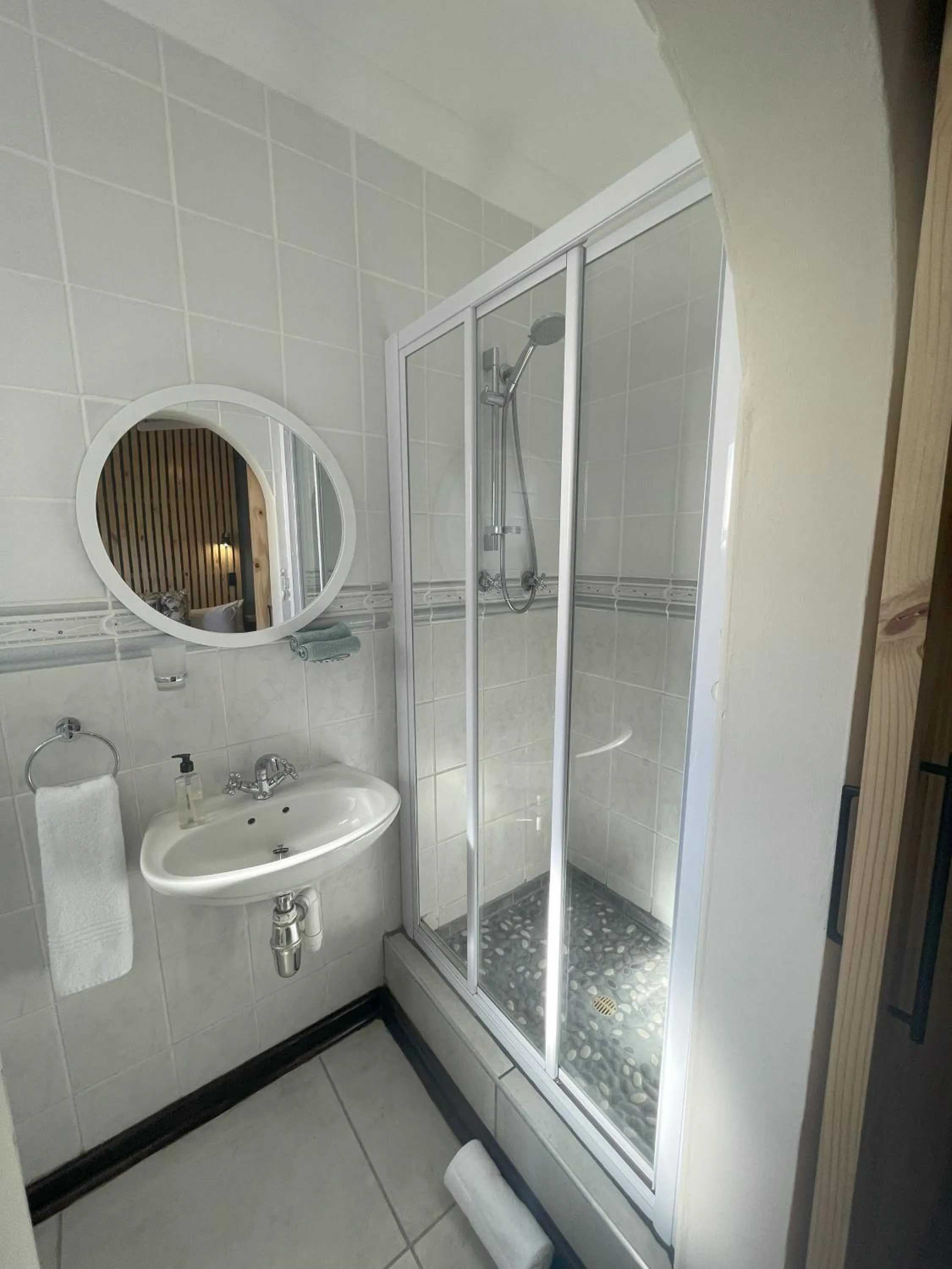 Shower in Wilderness on Sea