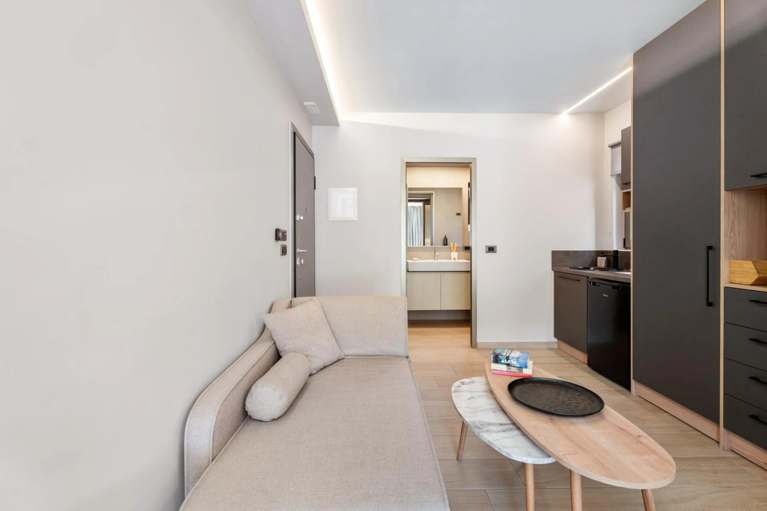 Kitchen or kitchenette in Ennea Muses Rooms and Suites