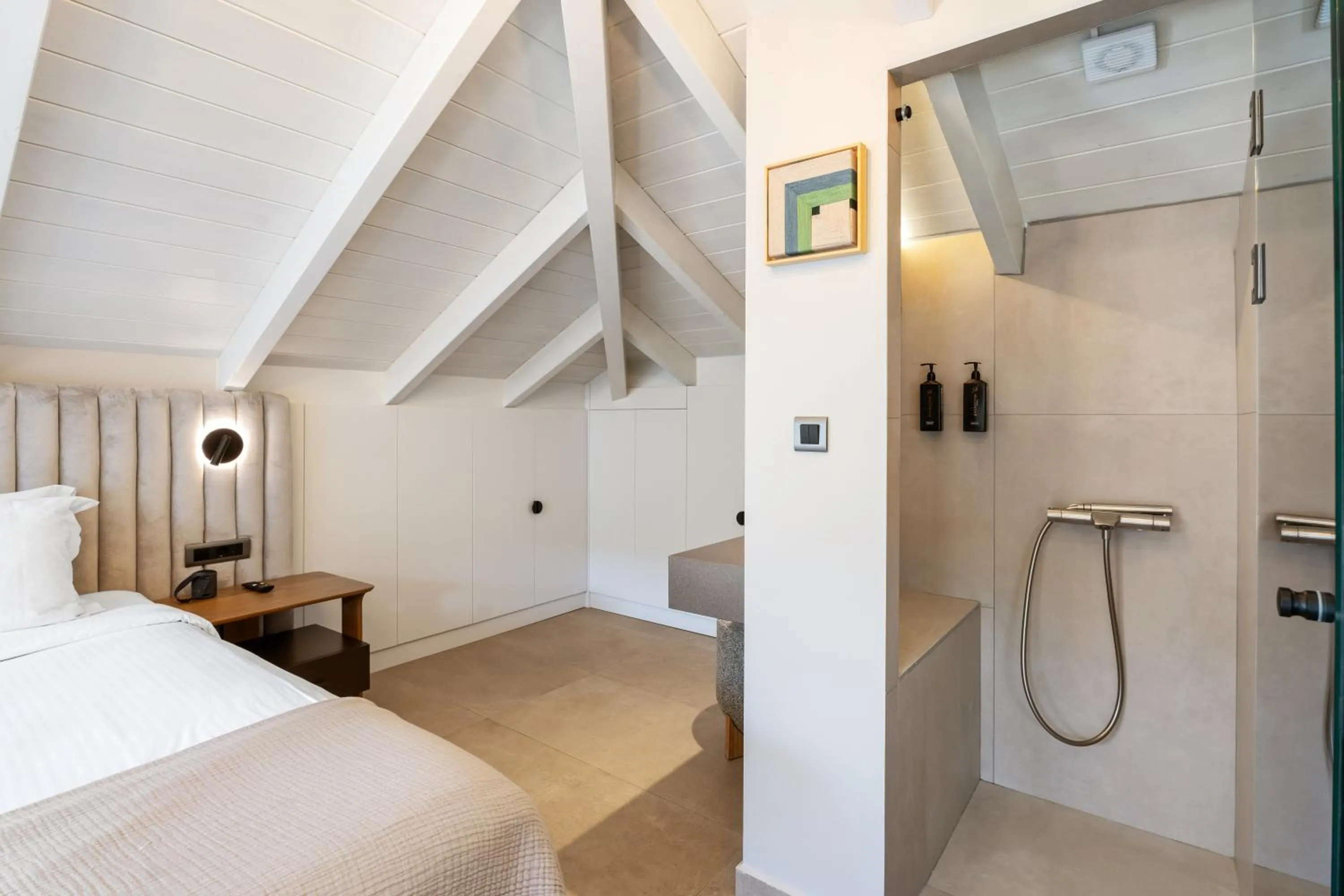 Shower, Bed in Ennea Muses Rooms and Suites