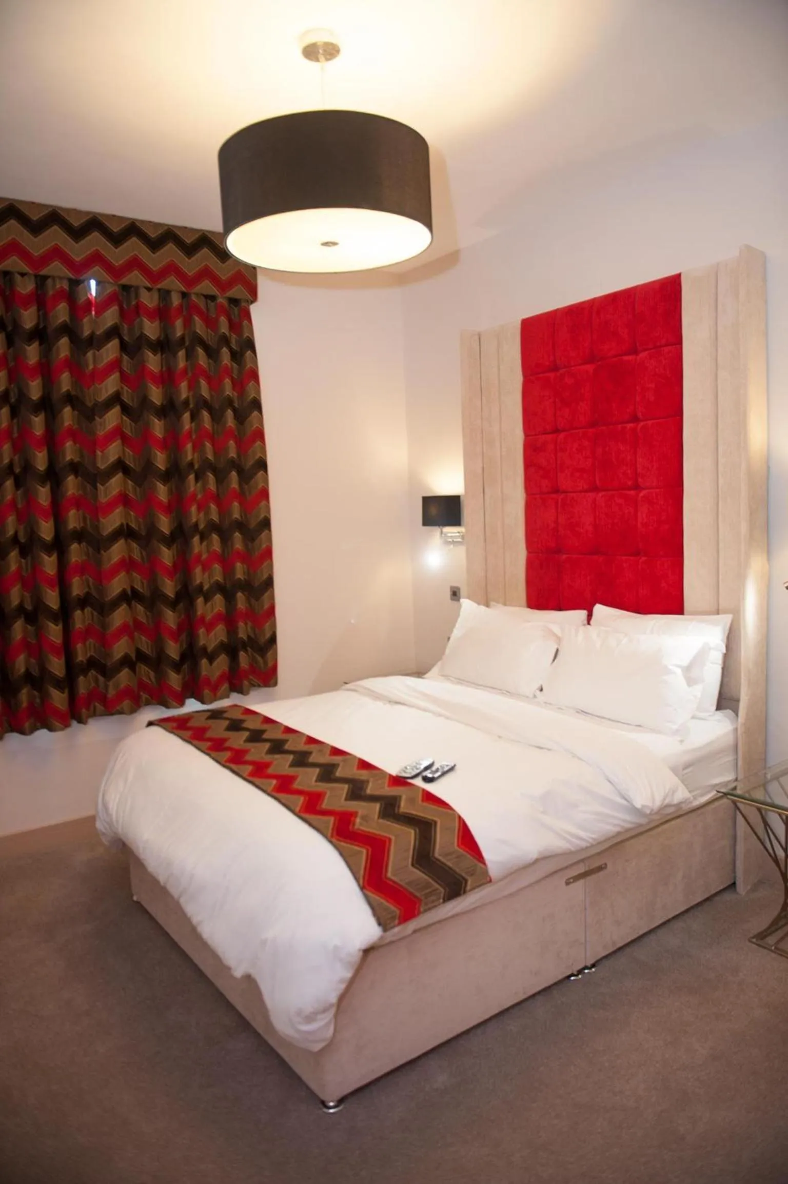 Bedroom, Bed in Hotel Forty One