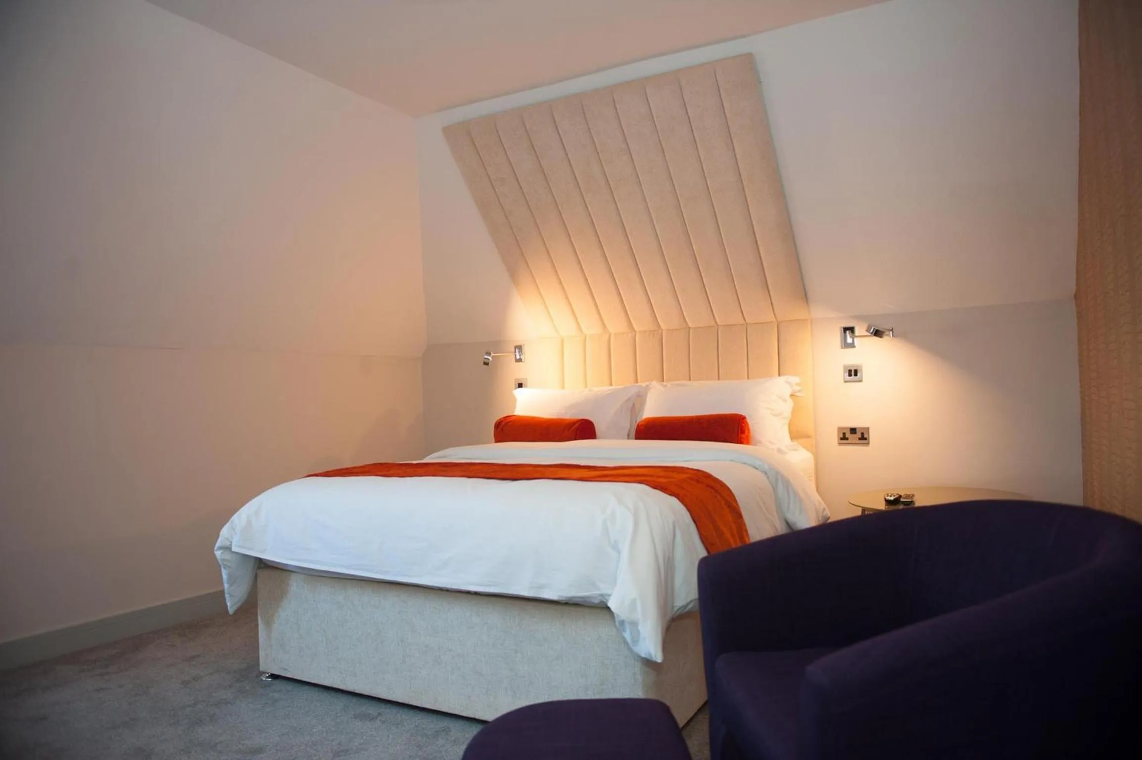 Bed in Hotel Forty One