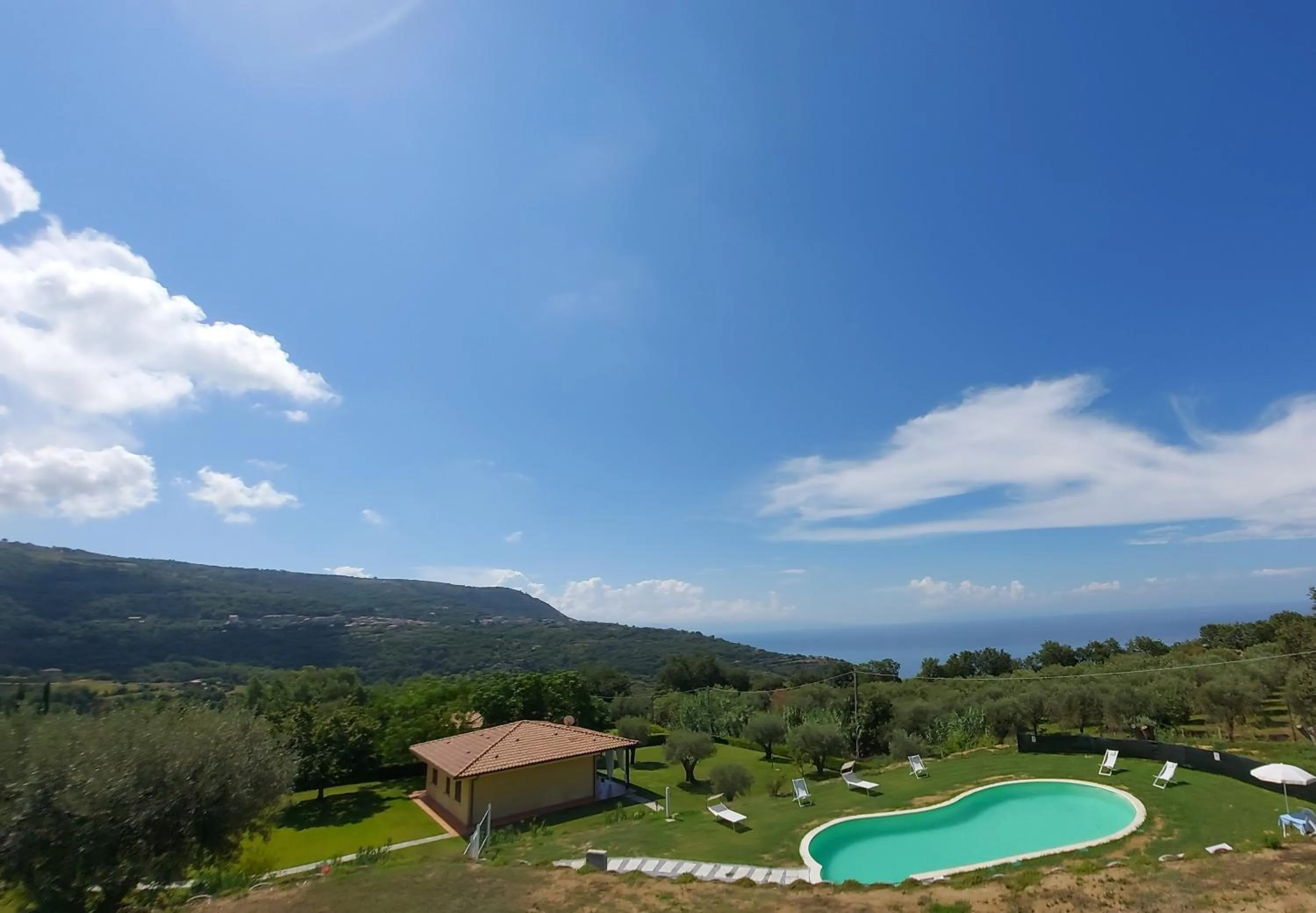 Property building in Villa Mimosa Tropea