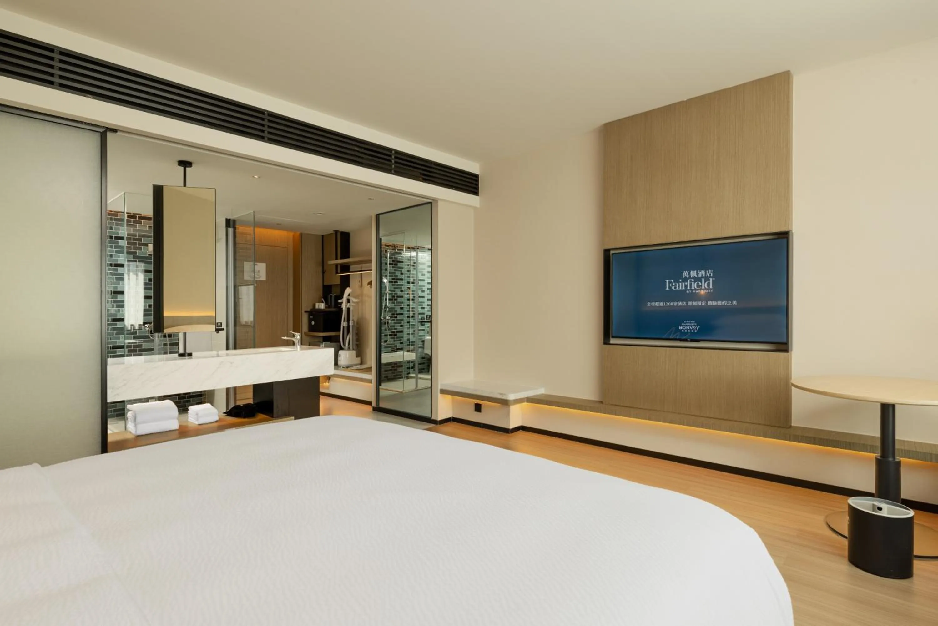 TV and multimedia, Bed in Fairfield by Marriott Lijiang Ancient Town