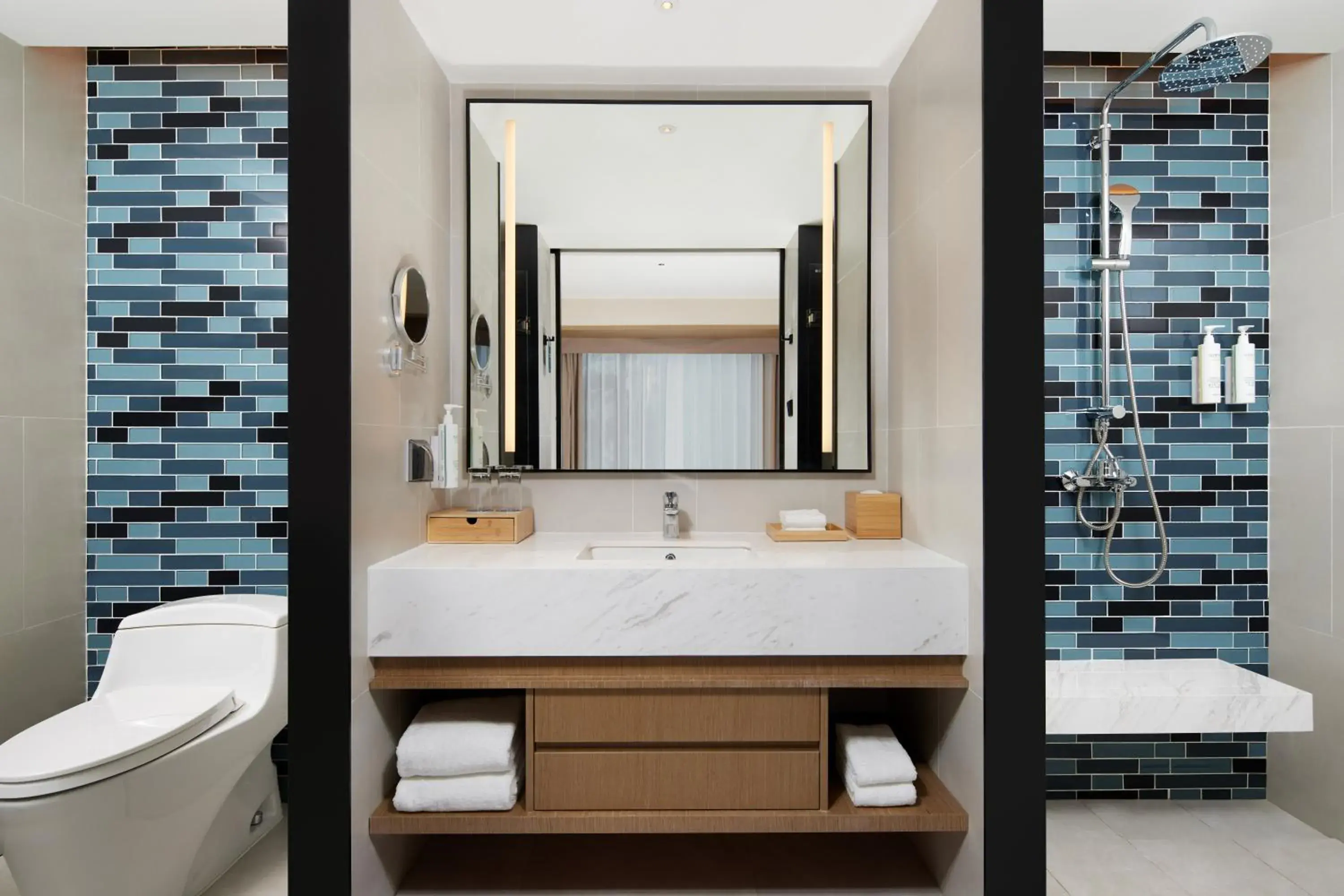 Famliy Suite, with 1 King bed and 1 Double bed in Fairfield by Marriott Lijiang Ancient Town Famliy Suite, with 1 King bed and 1 Double bed in Fairfield by Marriott Lijiang Ancient Town