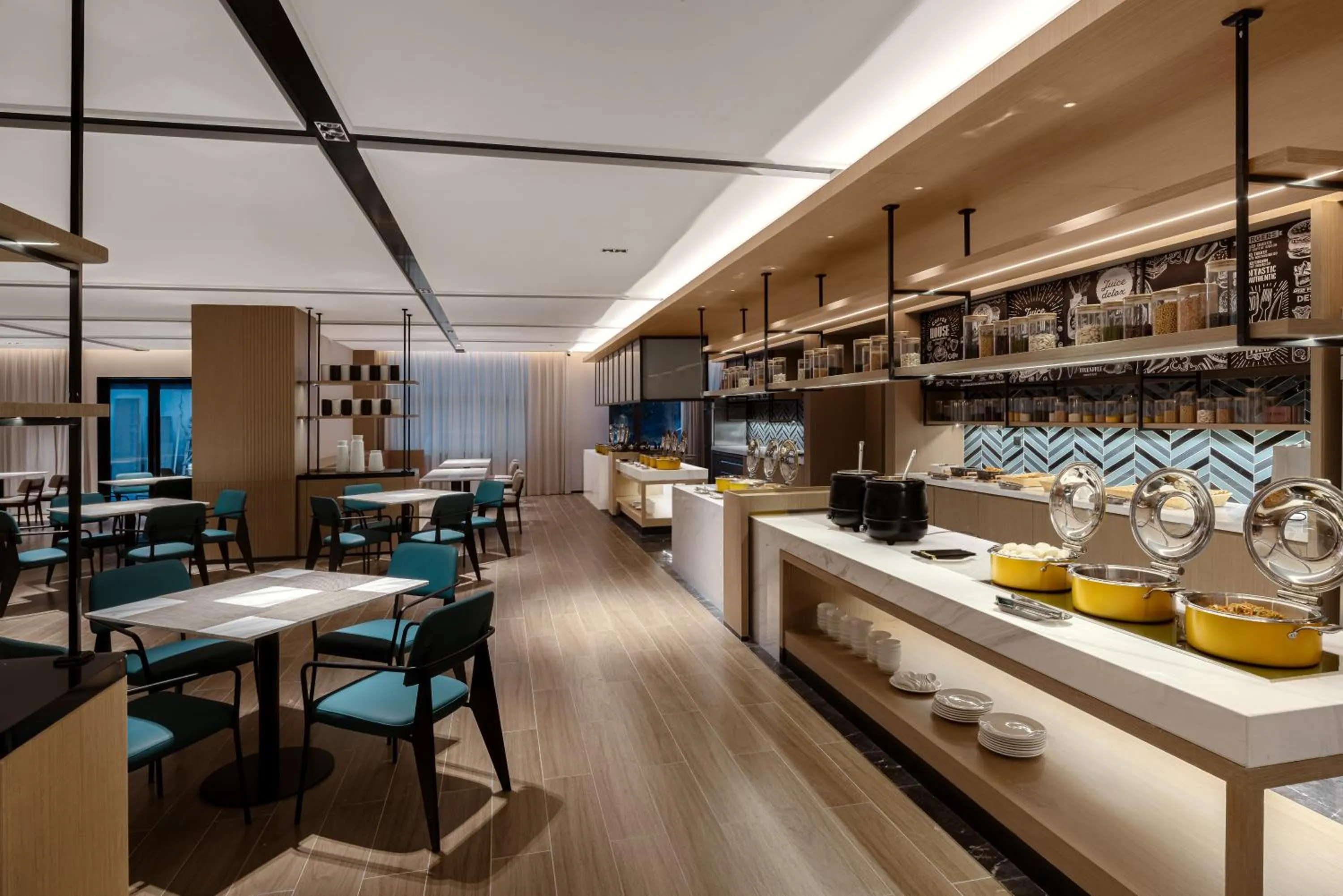 Restaurant/places to eat in Fairfield by Marriott Lijiang Ancient Town