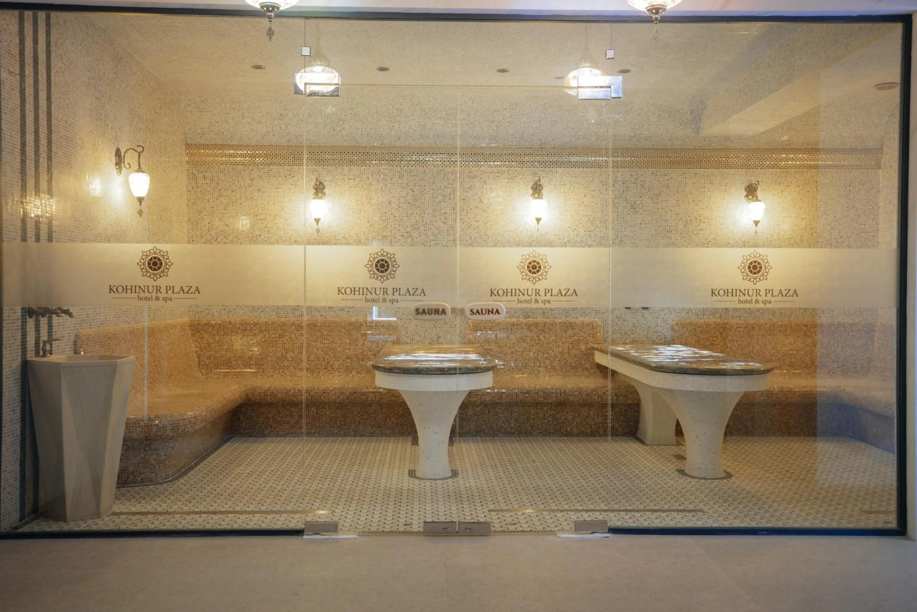 Sauna in Kohinur Plaza