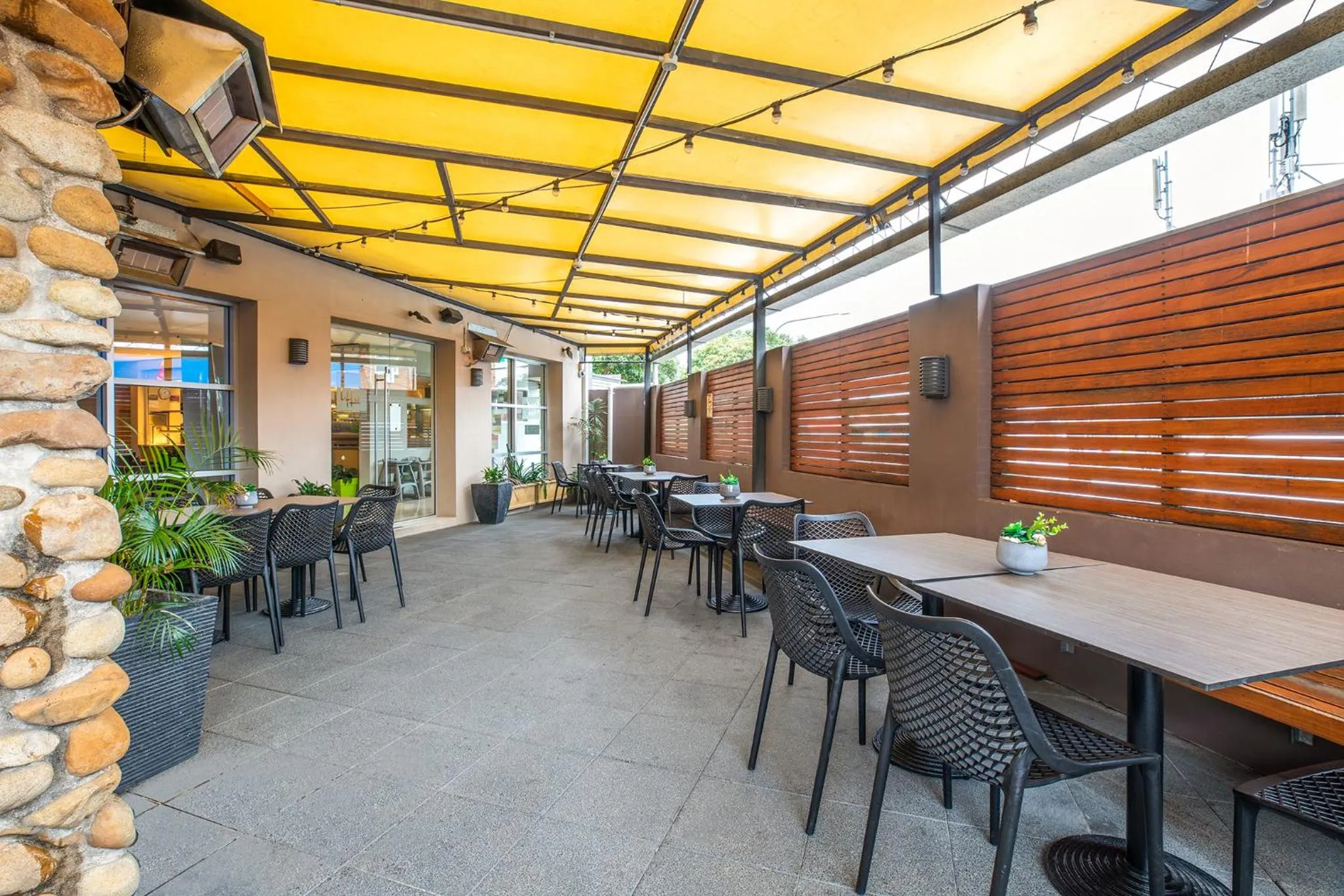 Patio in Toongabbie Hotel