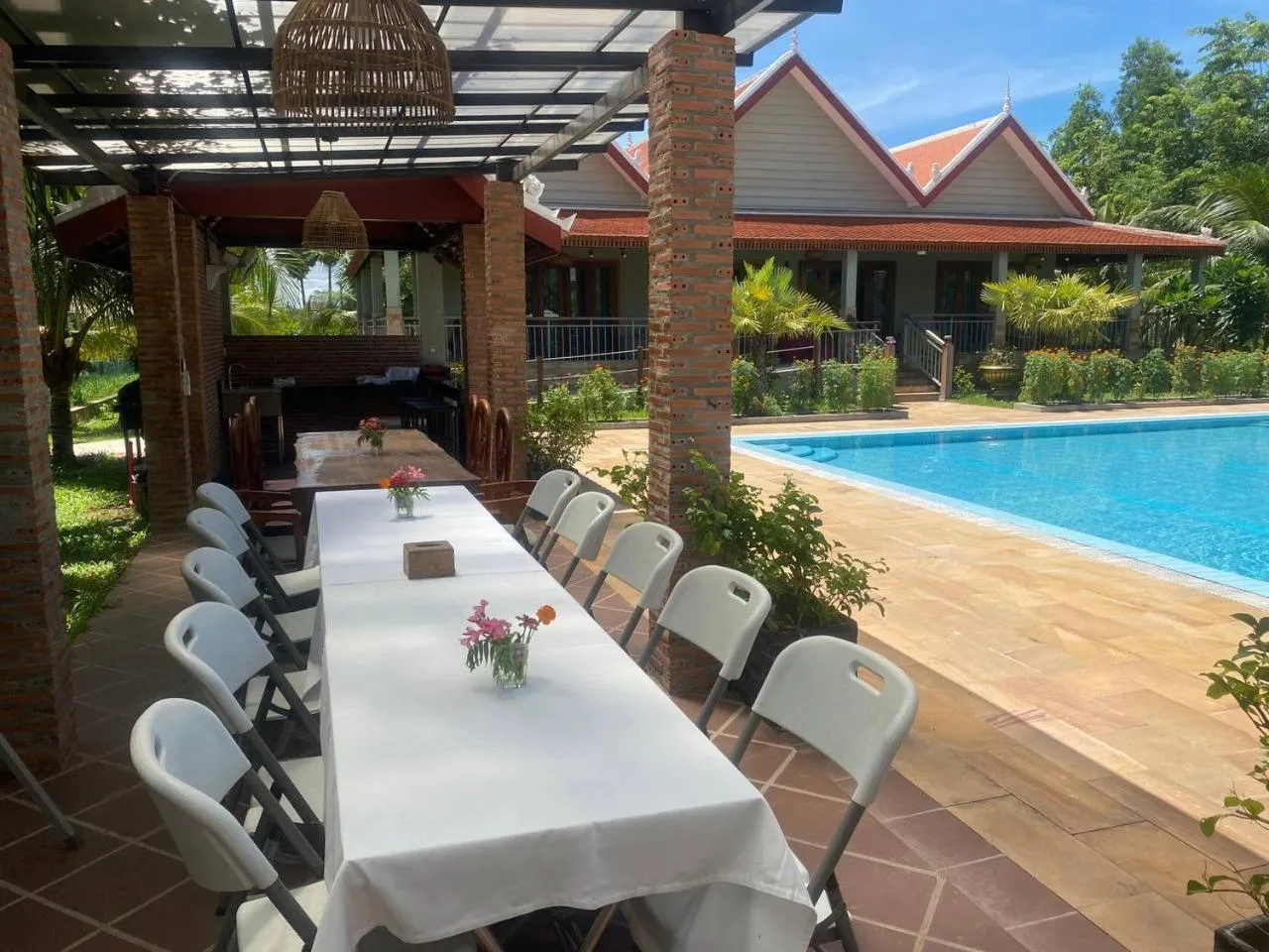 Ganesha Kampot Resort