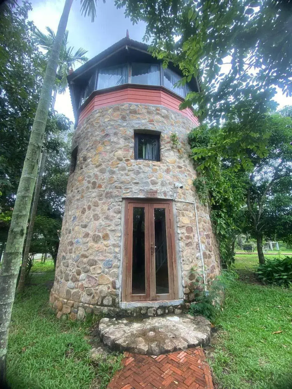 Two-Bedroom Bungalow in Ganesha Kampot Resort Two-Bedroom Bungalow in Ganesha Kampot Resort
