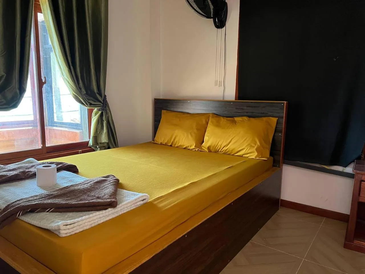 Bed in White Rose Guesthouse