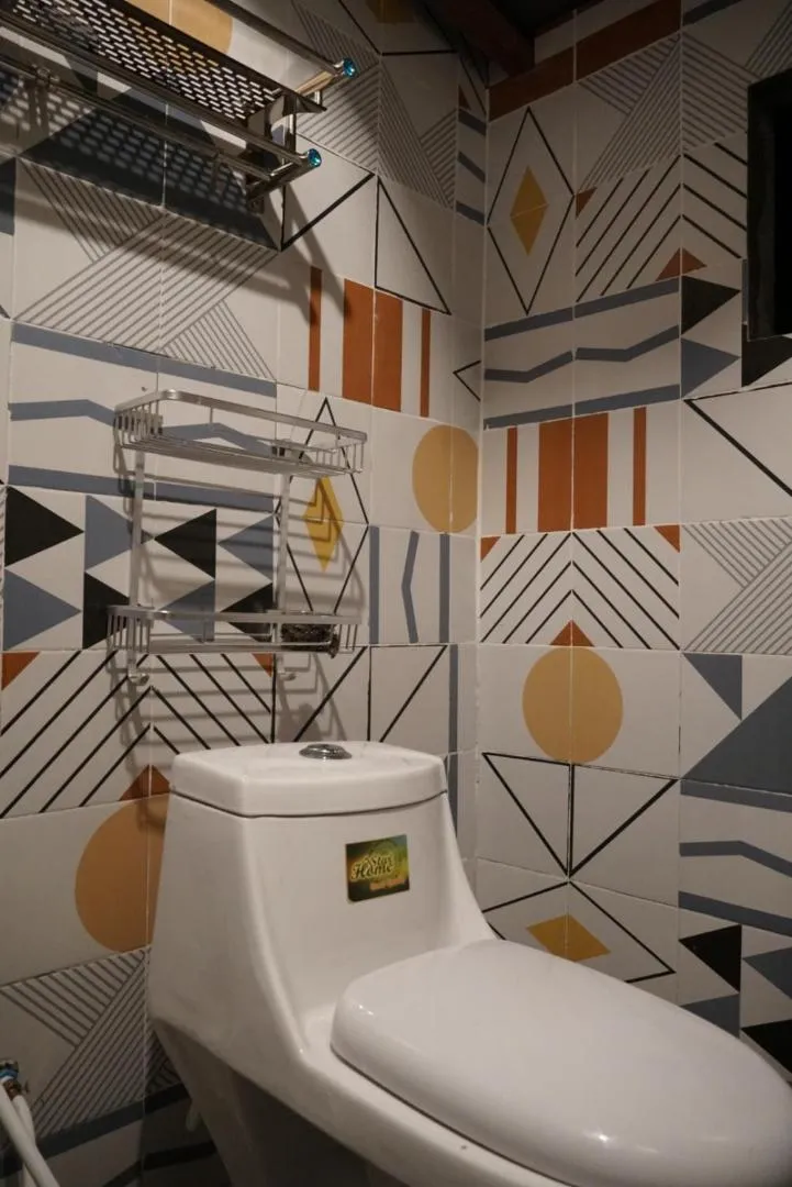 Bathroom in White Rose Guesthouse