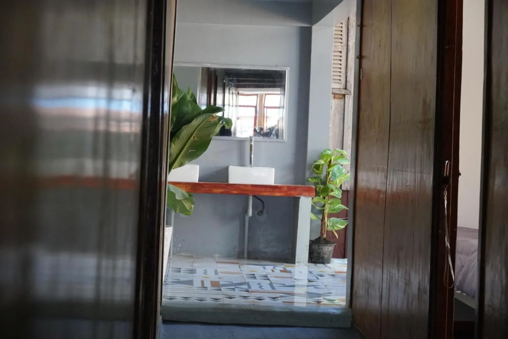 White Rose Guesthouse