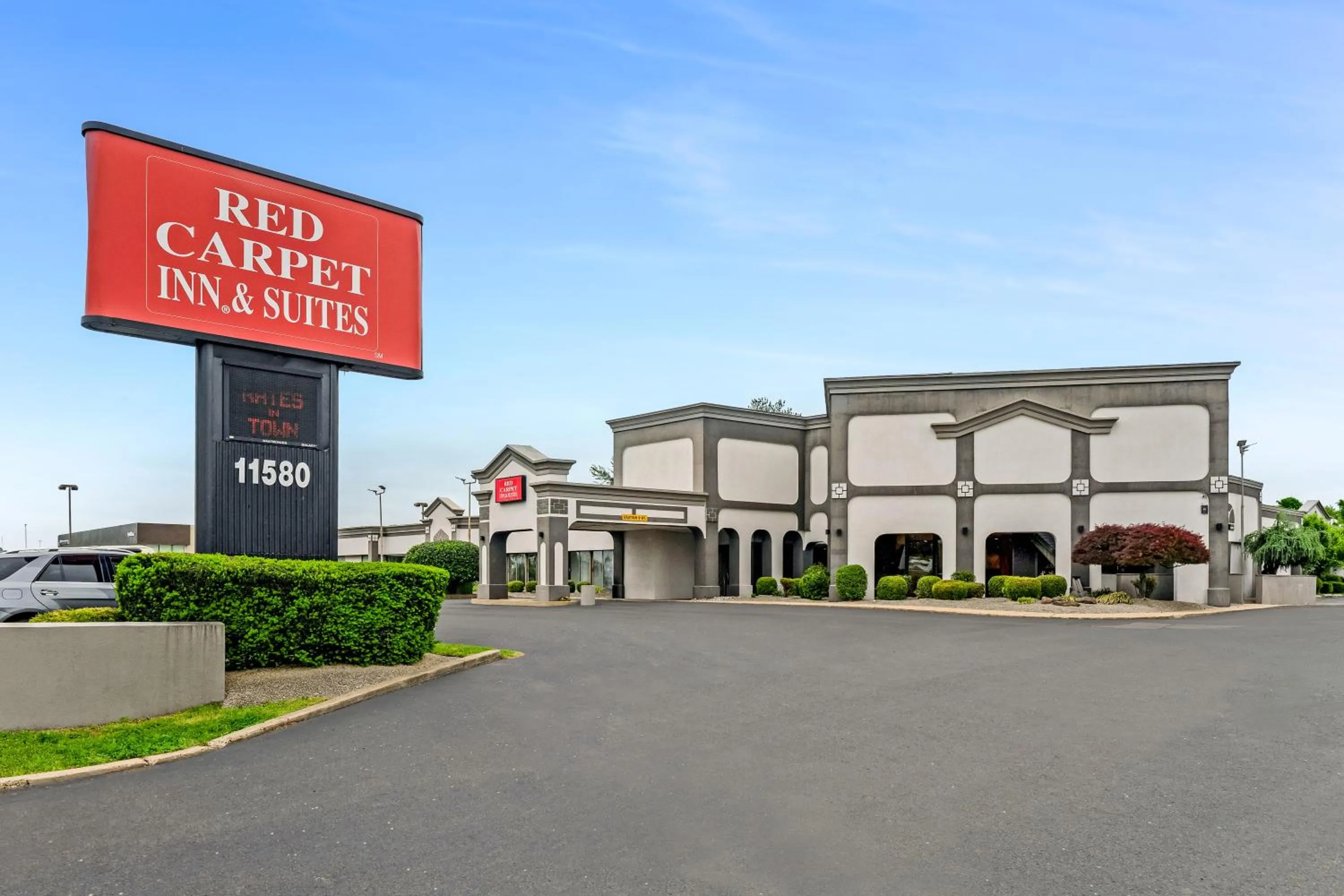 Property Building in Motel 6-Philadelphia, PA - Northeast