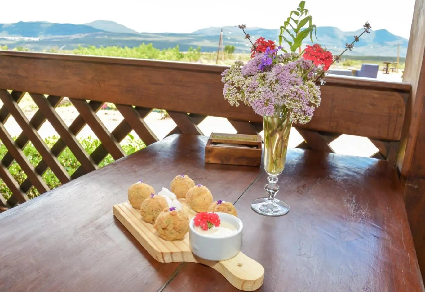 Restaurant/places to eat in Casarão Alpina