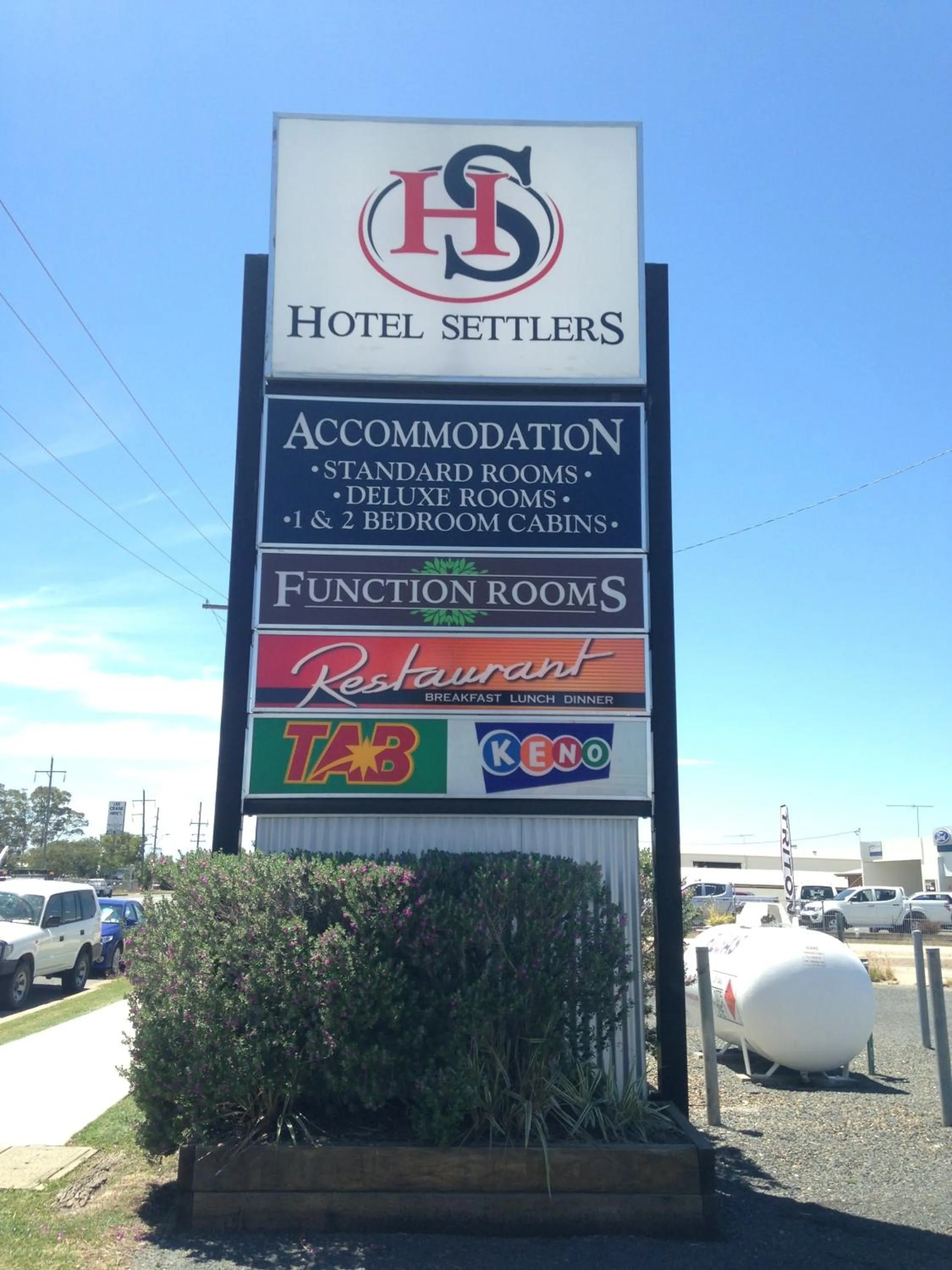 Facade/entrance in Hotel Settlers