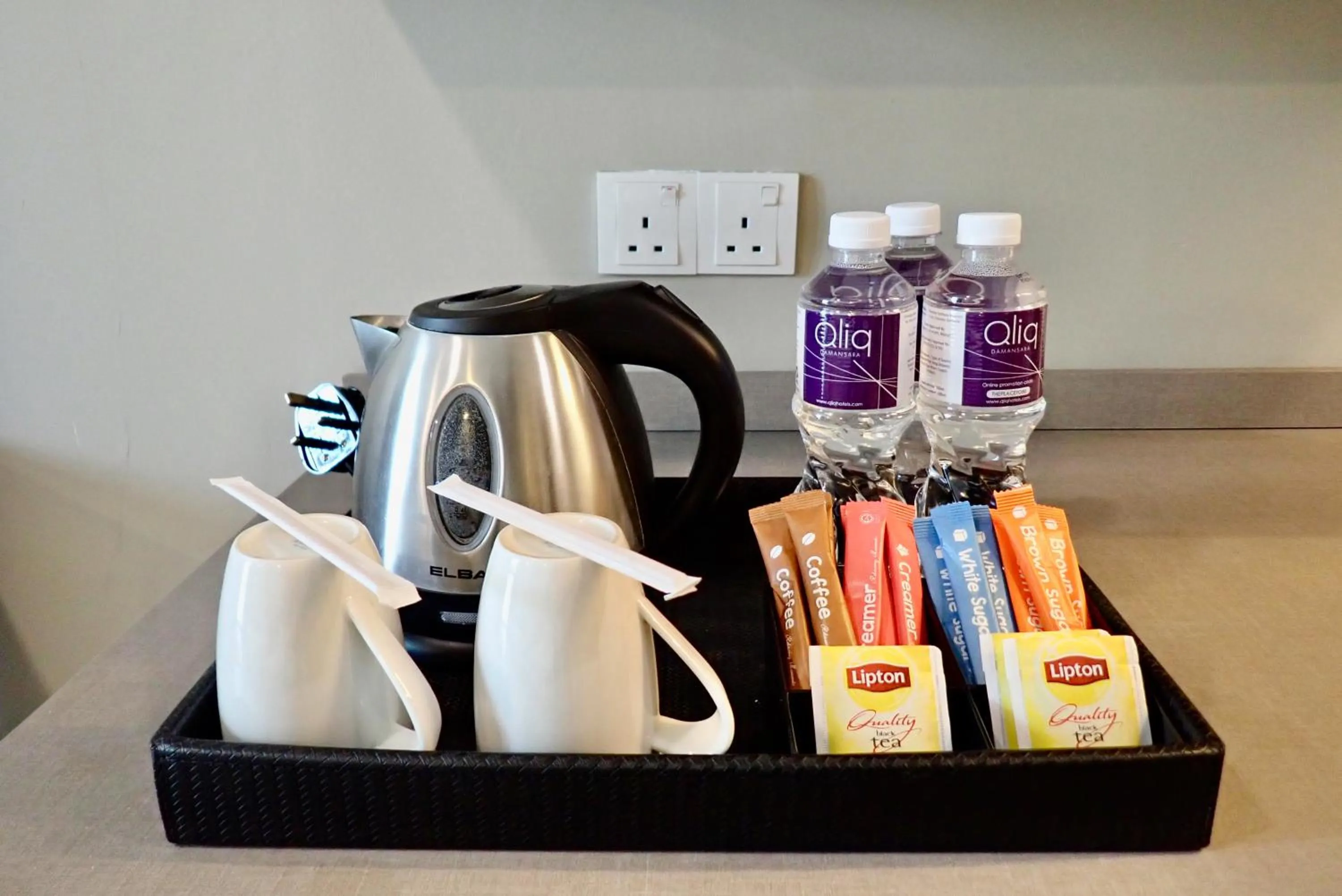 Coffee/tea facilities in Qliq Damansara Hotel