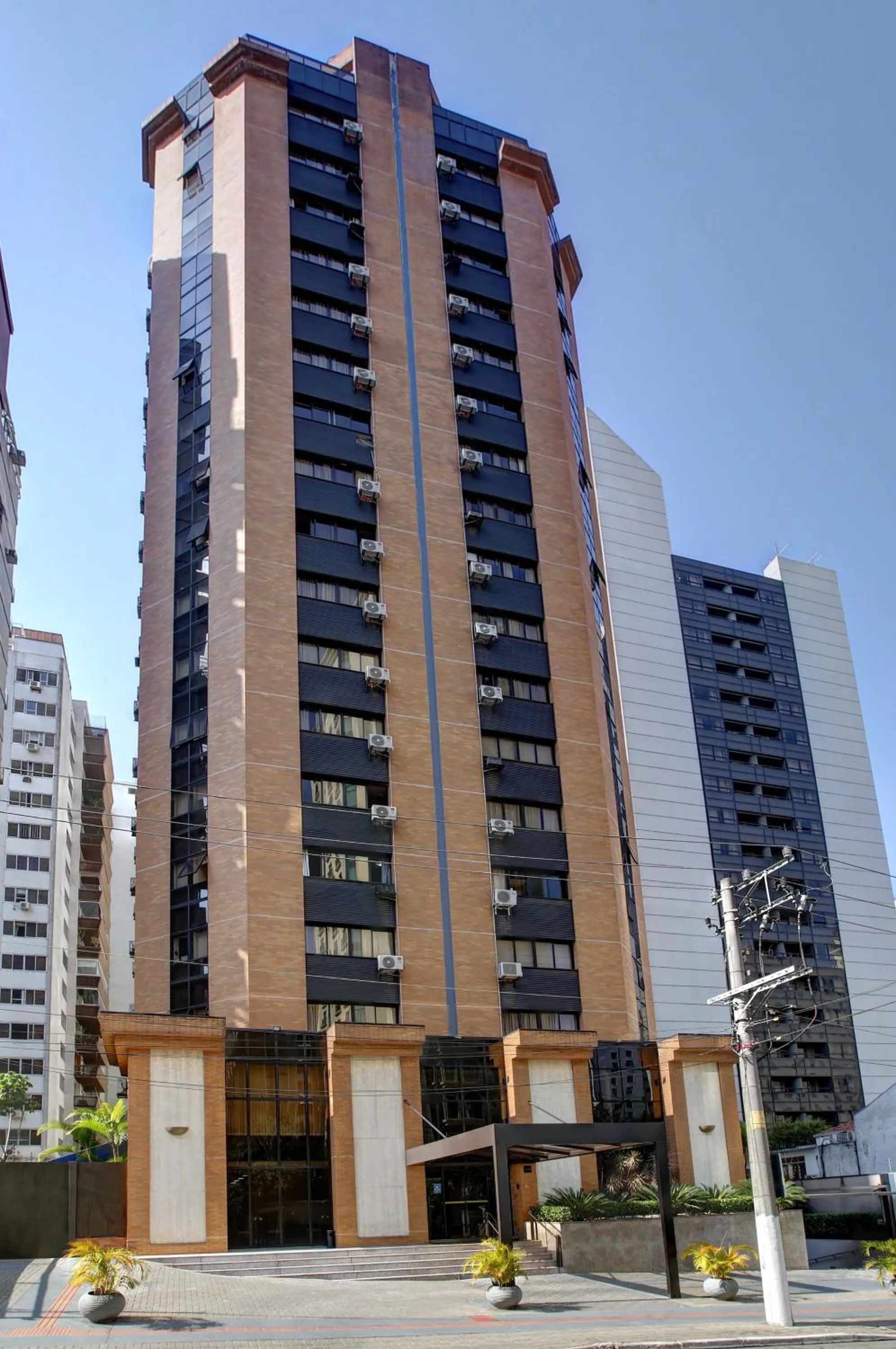 Property building in Hampton Park São Paulo Jardins