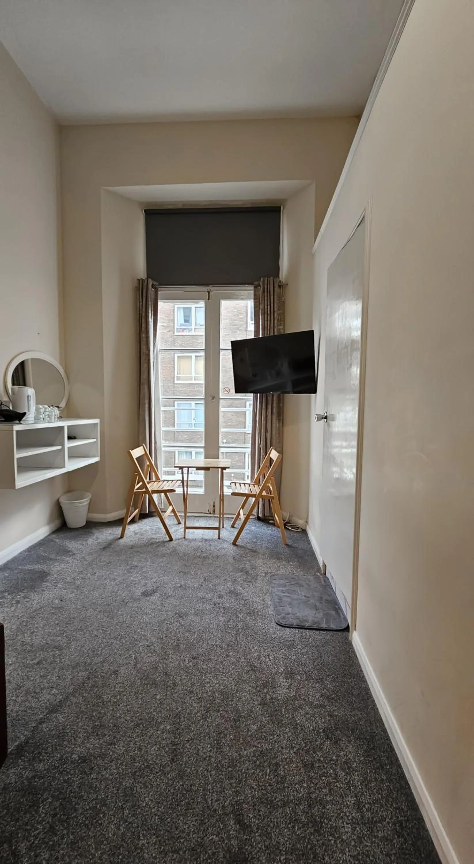 Hyde Park Court Hotel