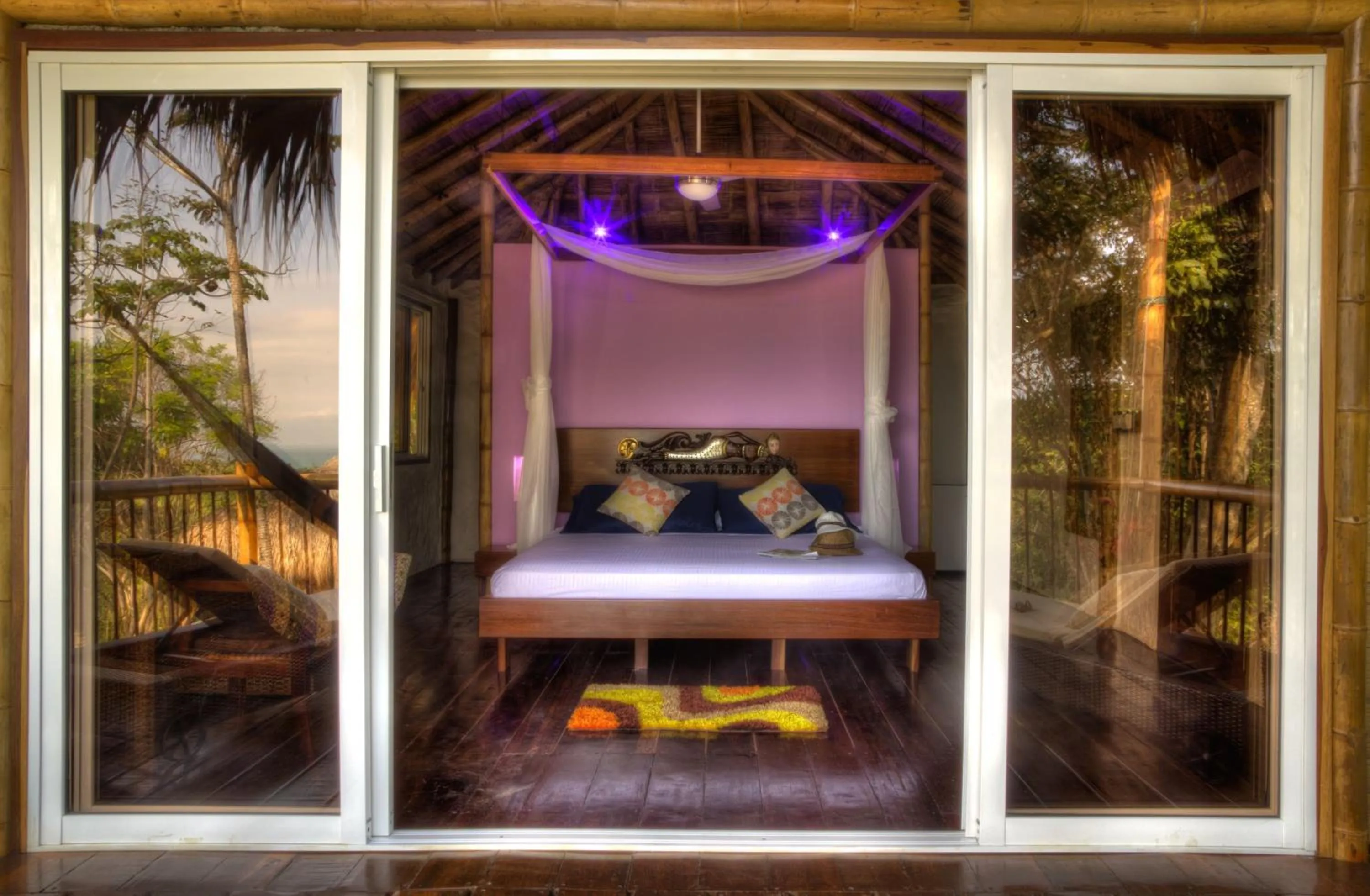 Bed in Villa Maria Tayrona, Jungle and Sea Experience
