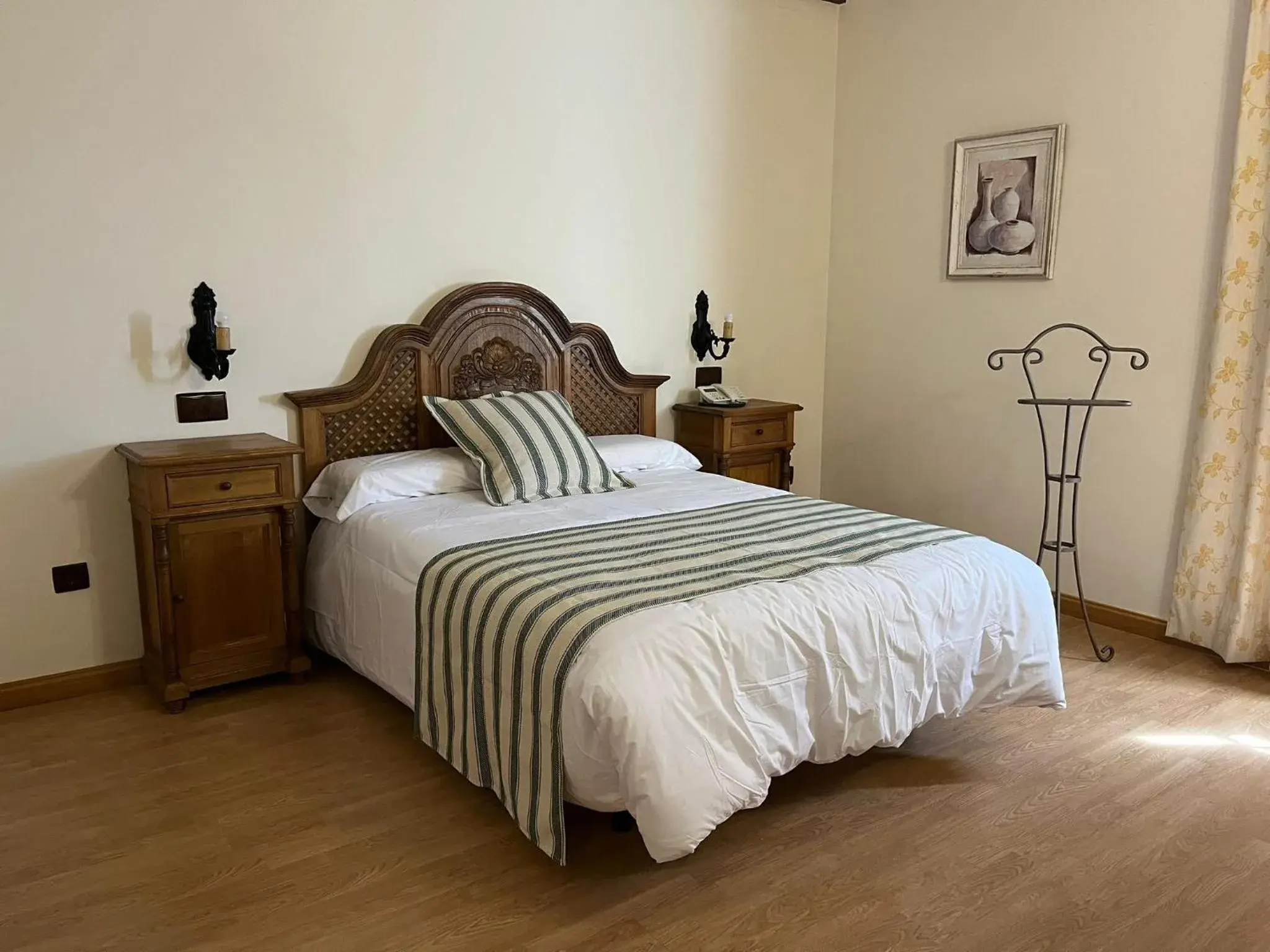 Double or Twin Room - single occupancy in Hotel A Posada Double or Twin Room - single occupancy in Hotel A Posada