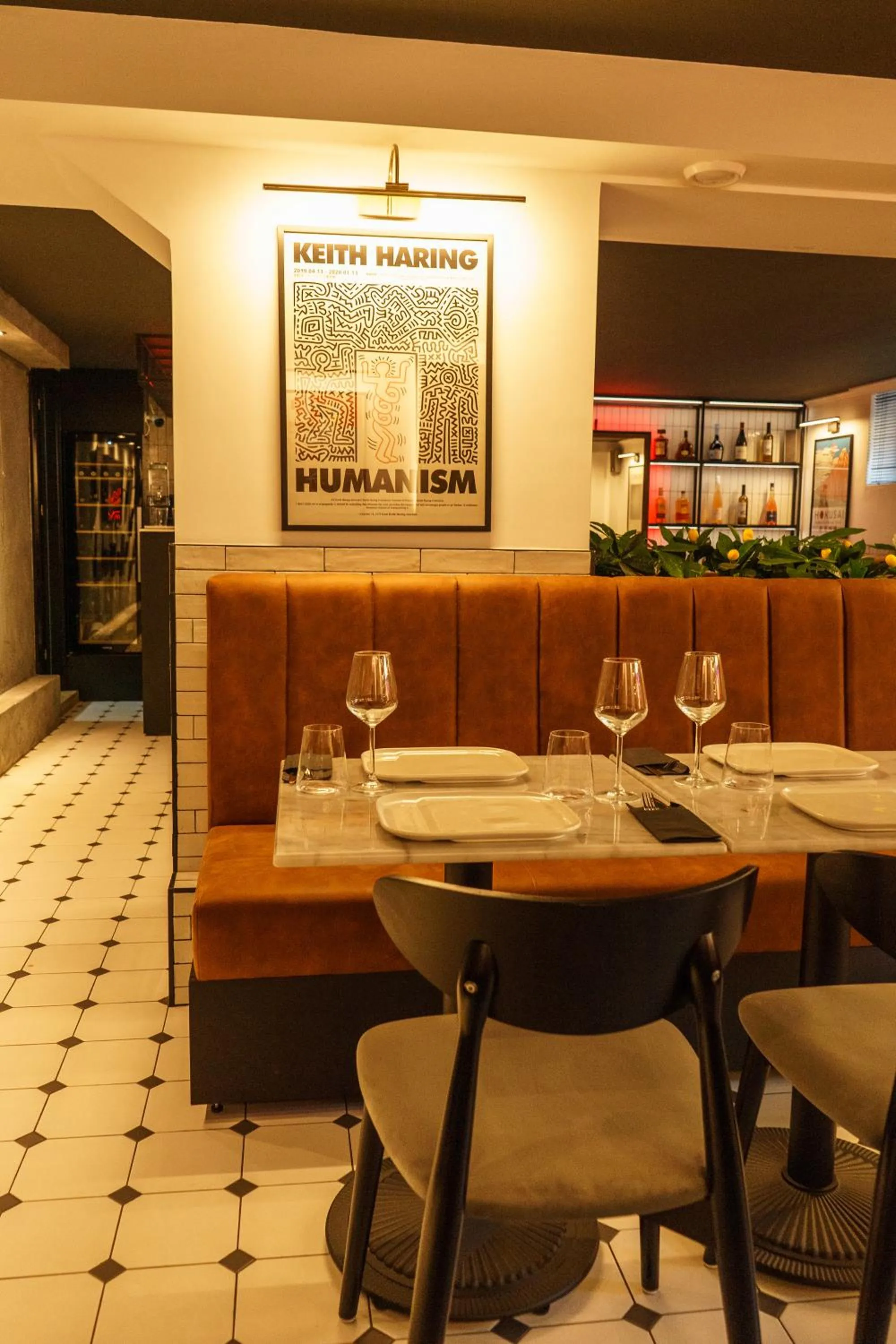 Lounge or bar in 4Cardinals Boutique