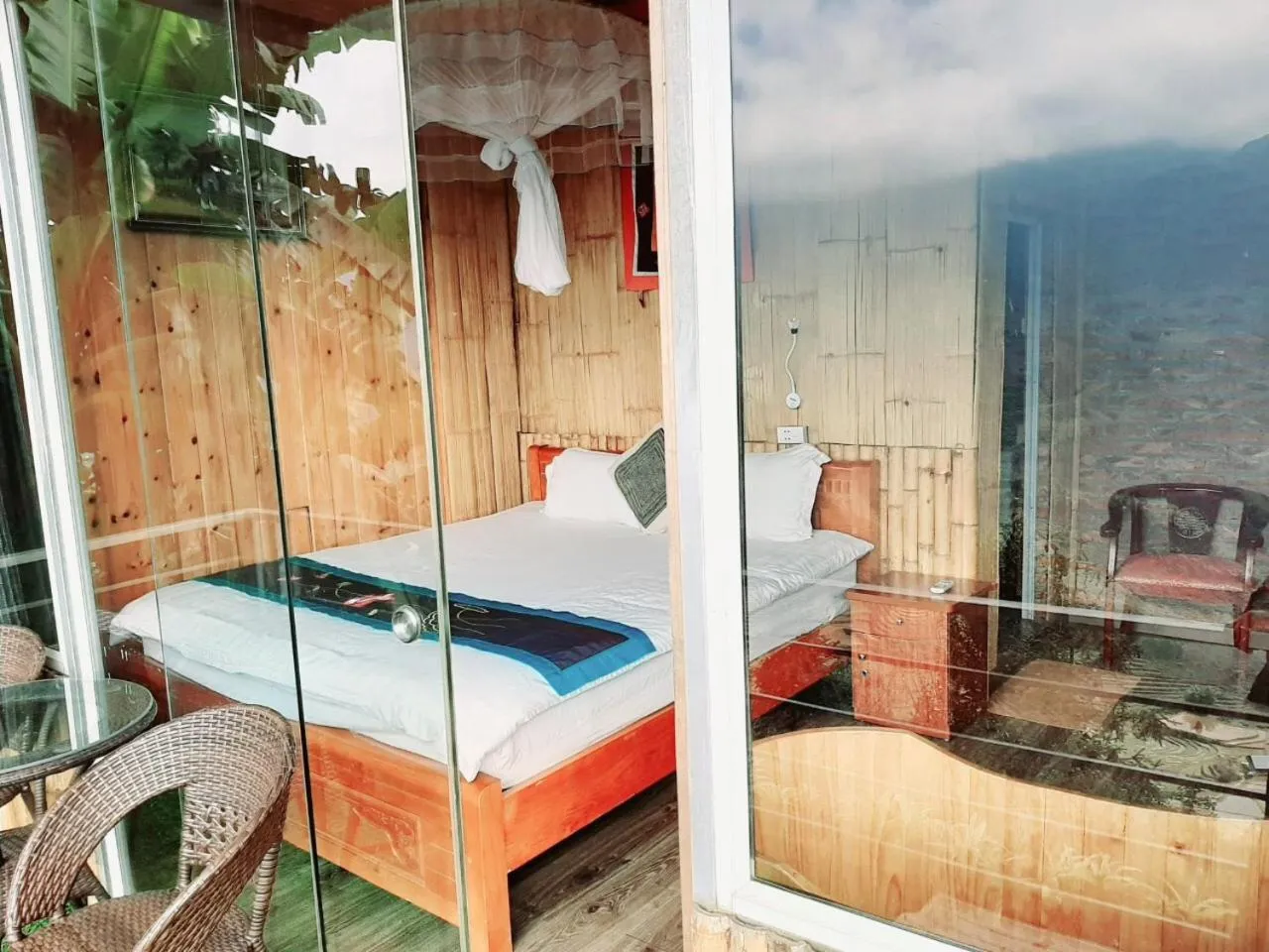 Bed in VALLEY VIEW COFFEE & STAY