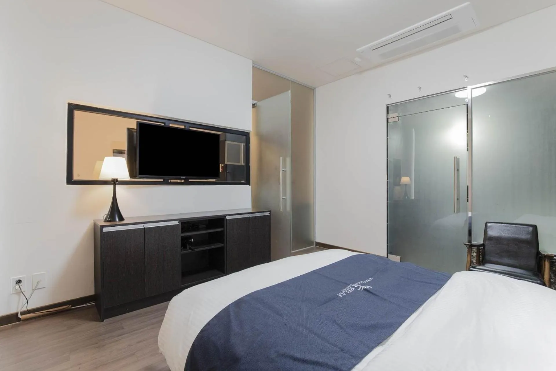 Bed in Incheon Aiport Airrelax hotel