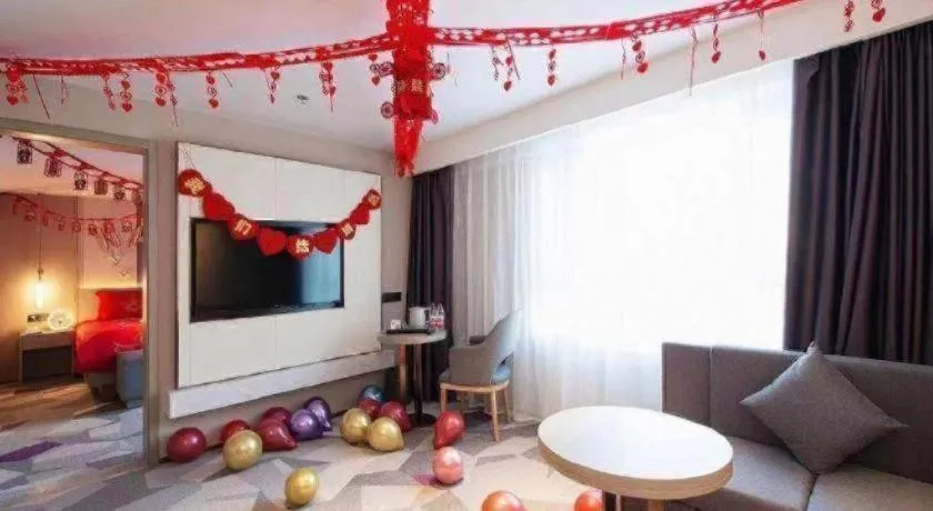 Lavande Hotel Changchun New District North Lake Longxiang Plaza