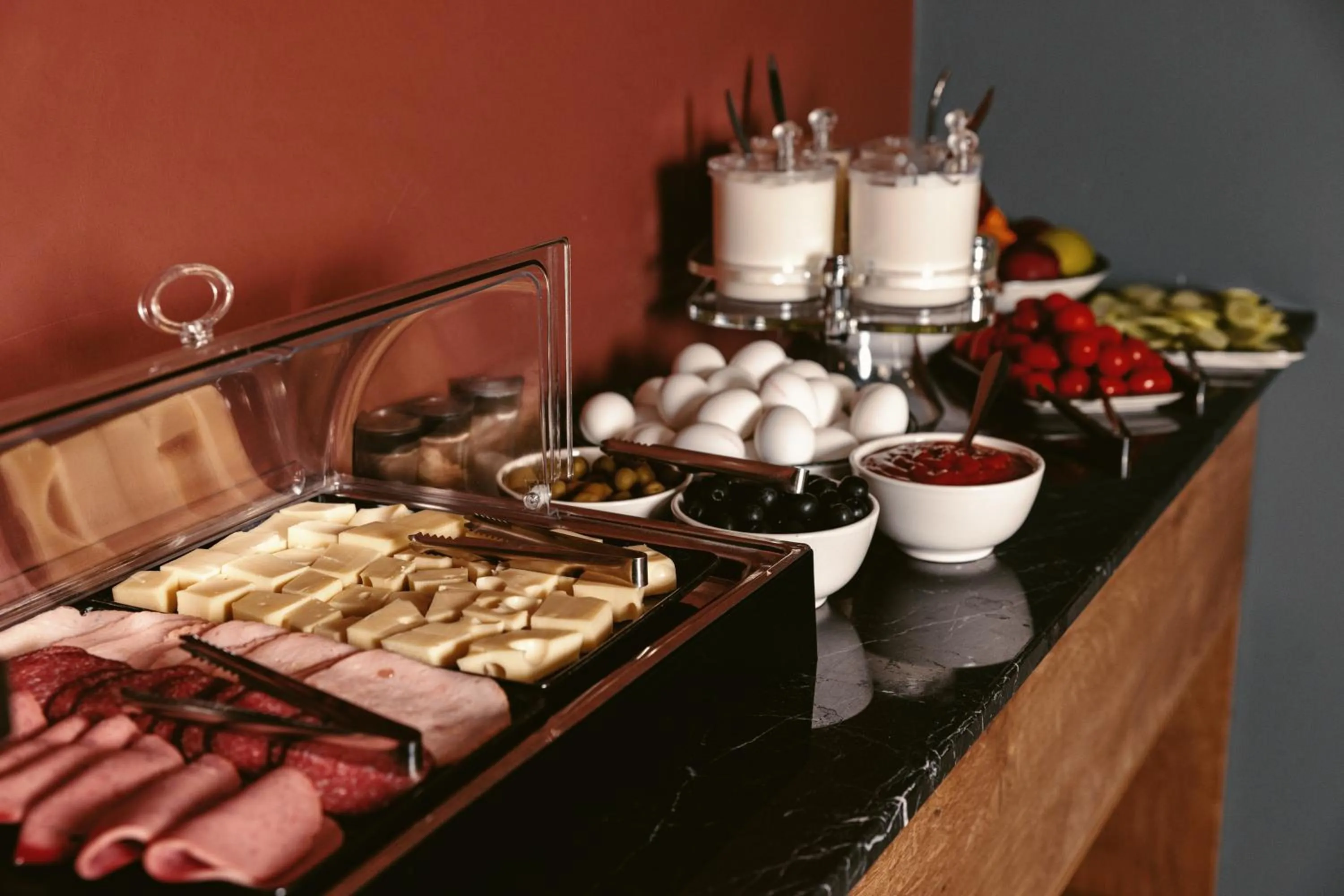 Restaurant/places to eat in Hotel Splendid Tbilisi