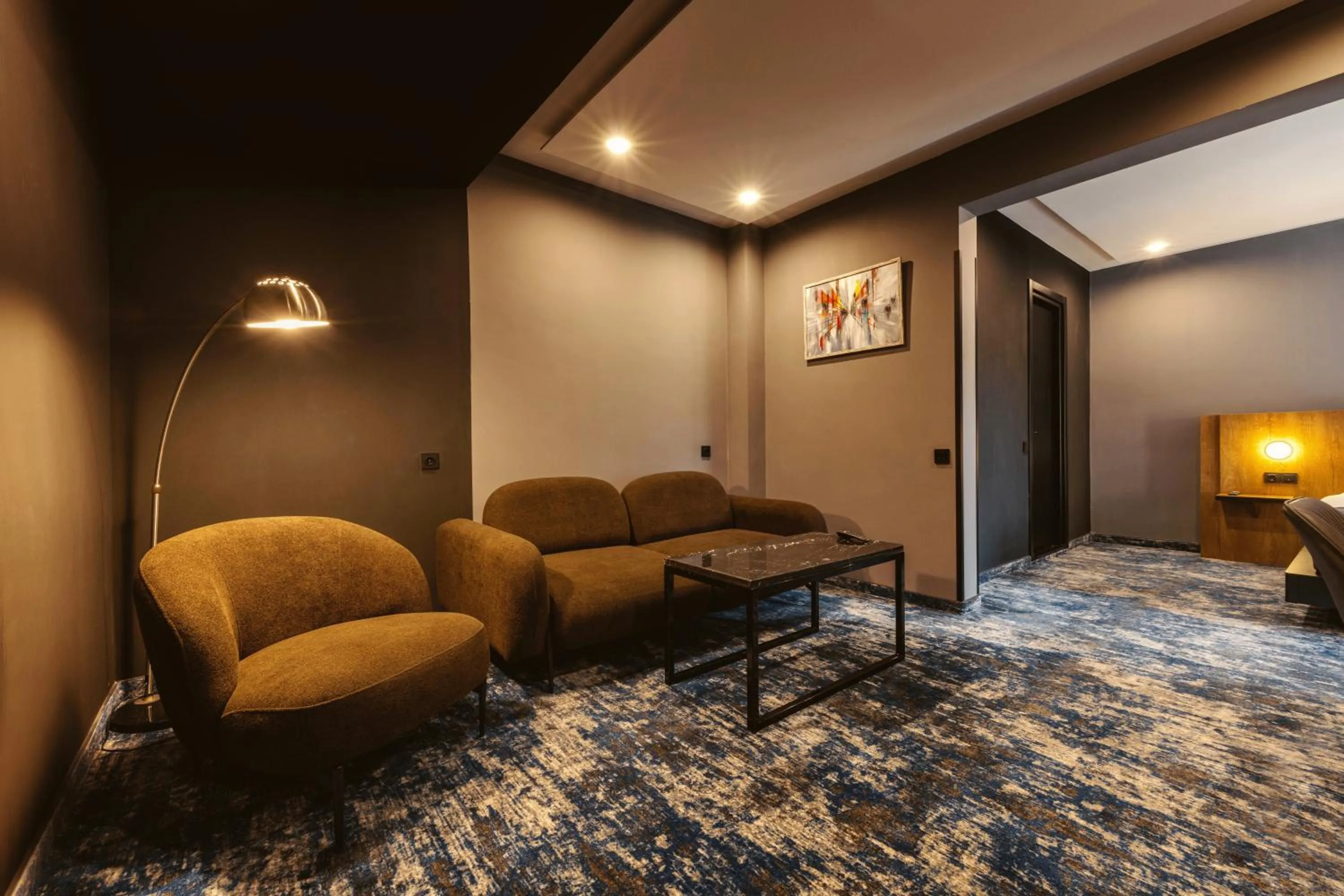 Living room in Hotel Splendid Tbilisi