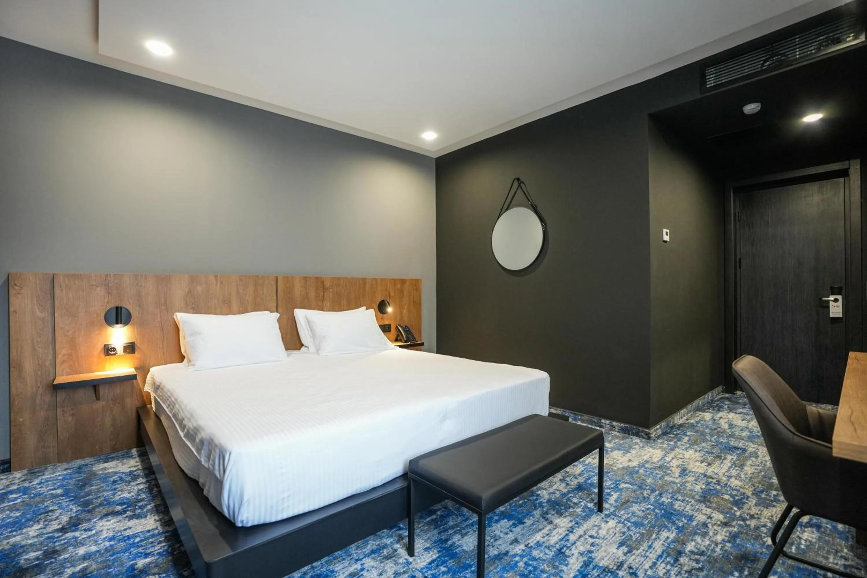 Bedroom, Bed in Hotel Splendid Tbilisi