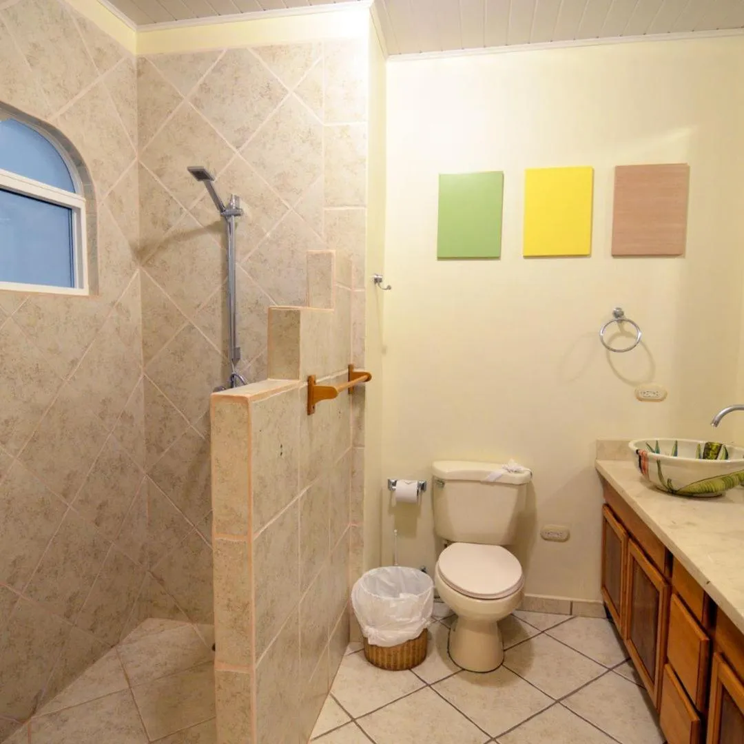 Bathroom in HOTEL COCOMAR