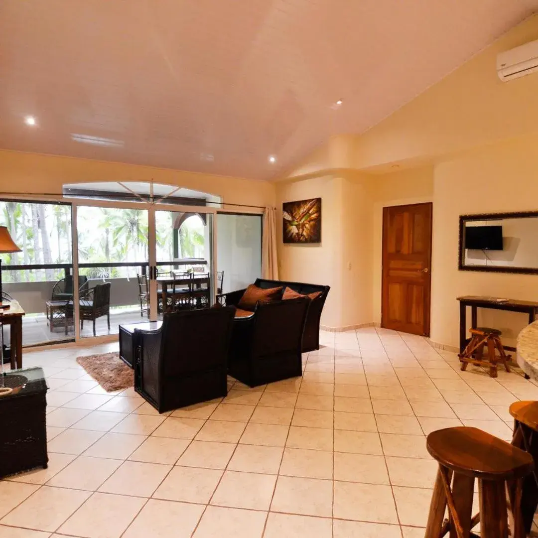 Deluxe Suite with Sea View in HOTEL COCOMAR Deluxe Suite with Sea View in HOTEL COCOMAR