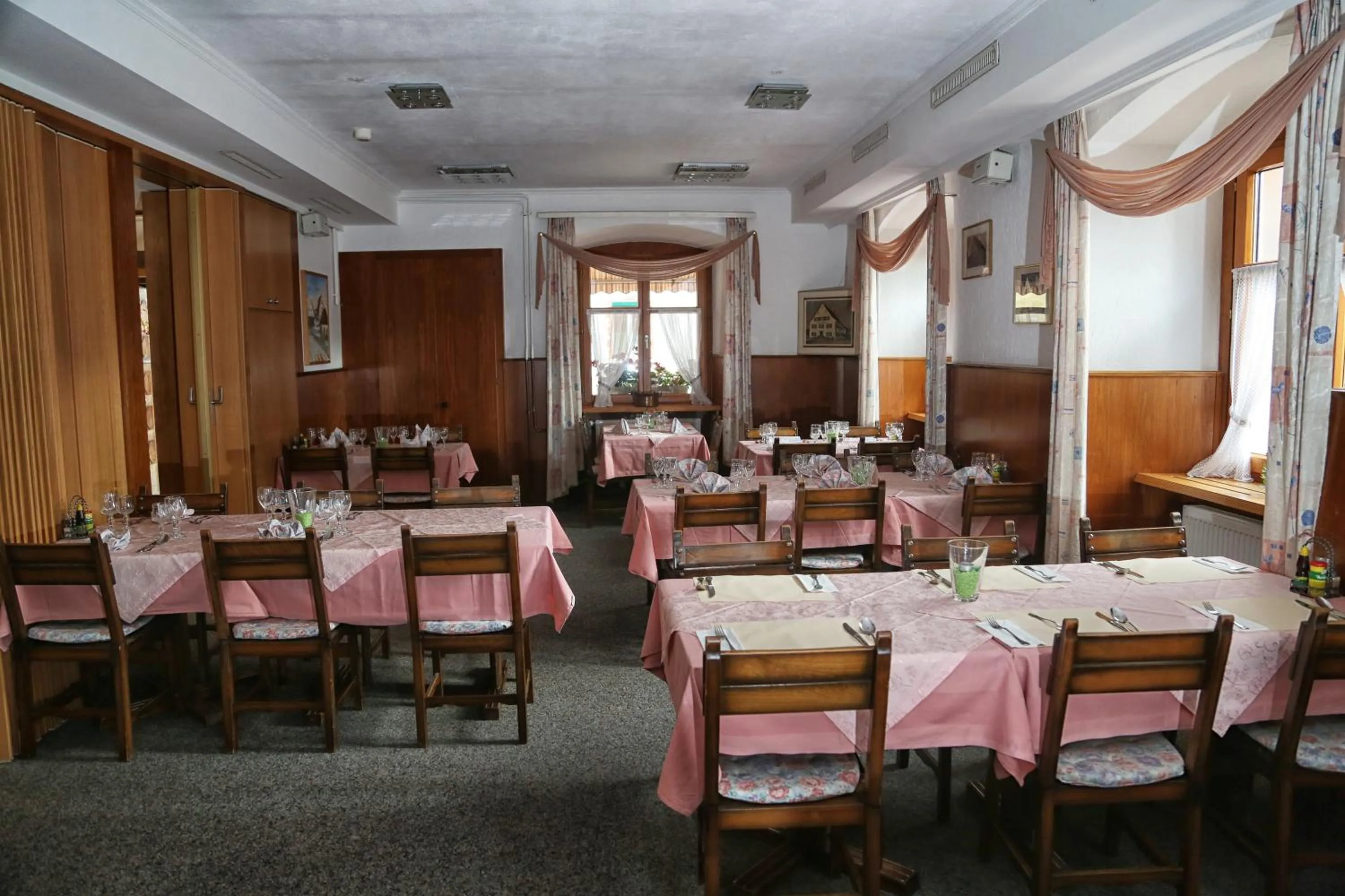 Restaurant/places to eat in Gasthof Adler