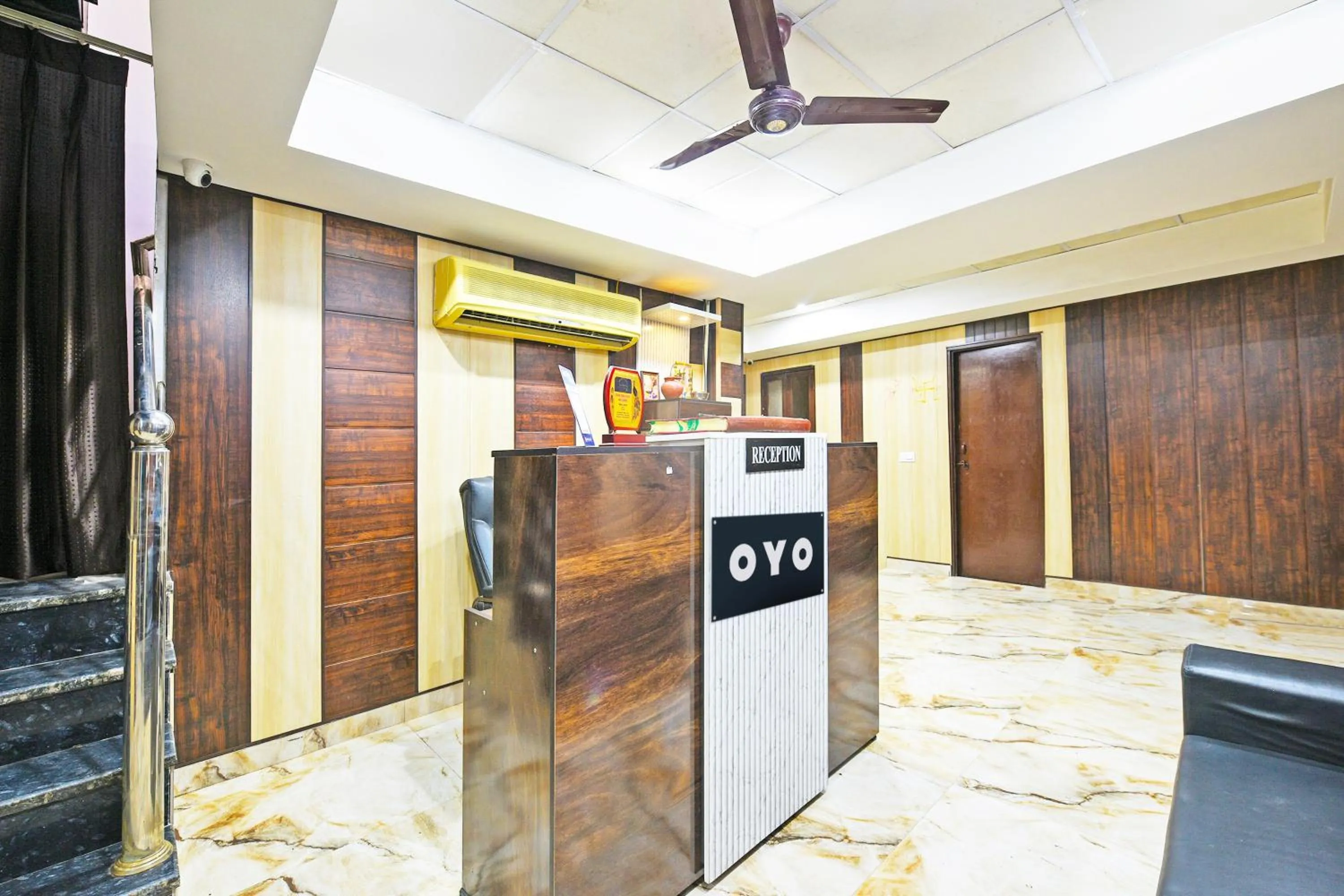 Lobby or reception in Hotel O by OYO Lavish