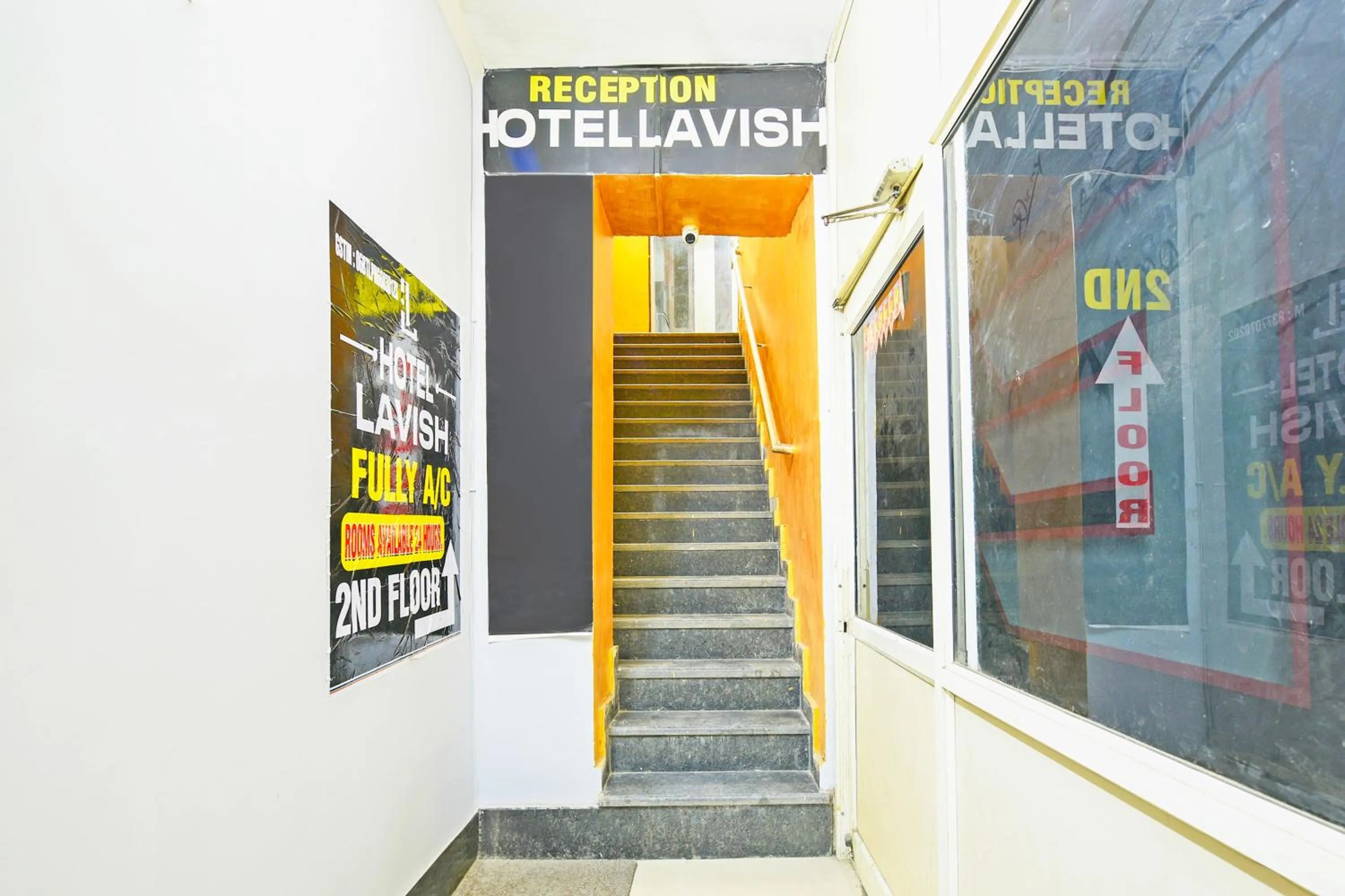 Lobby or reception in Hotel O by OYO Lavish