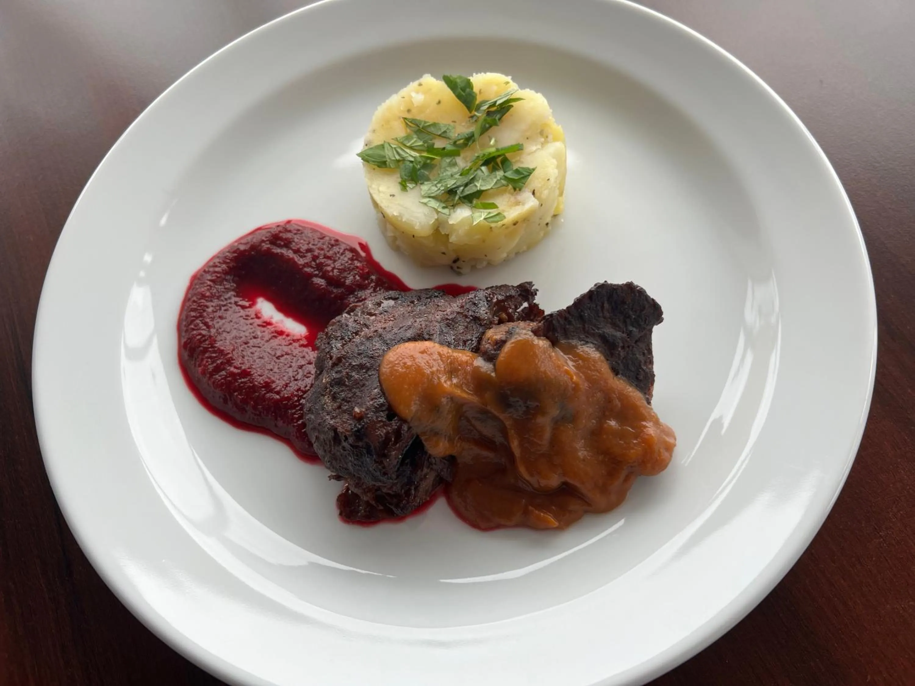 Food and drinks in Hotel Eurobus