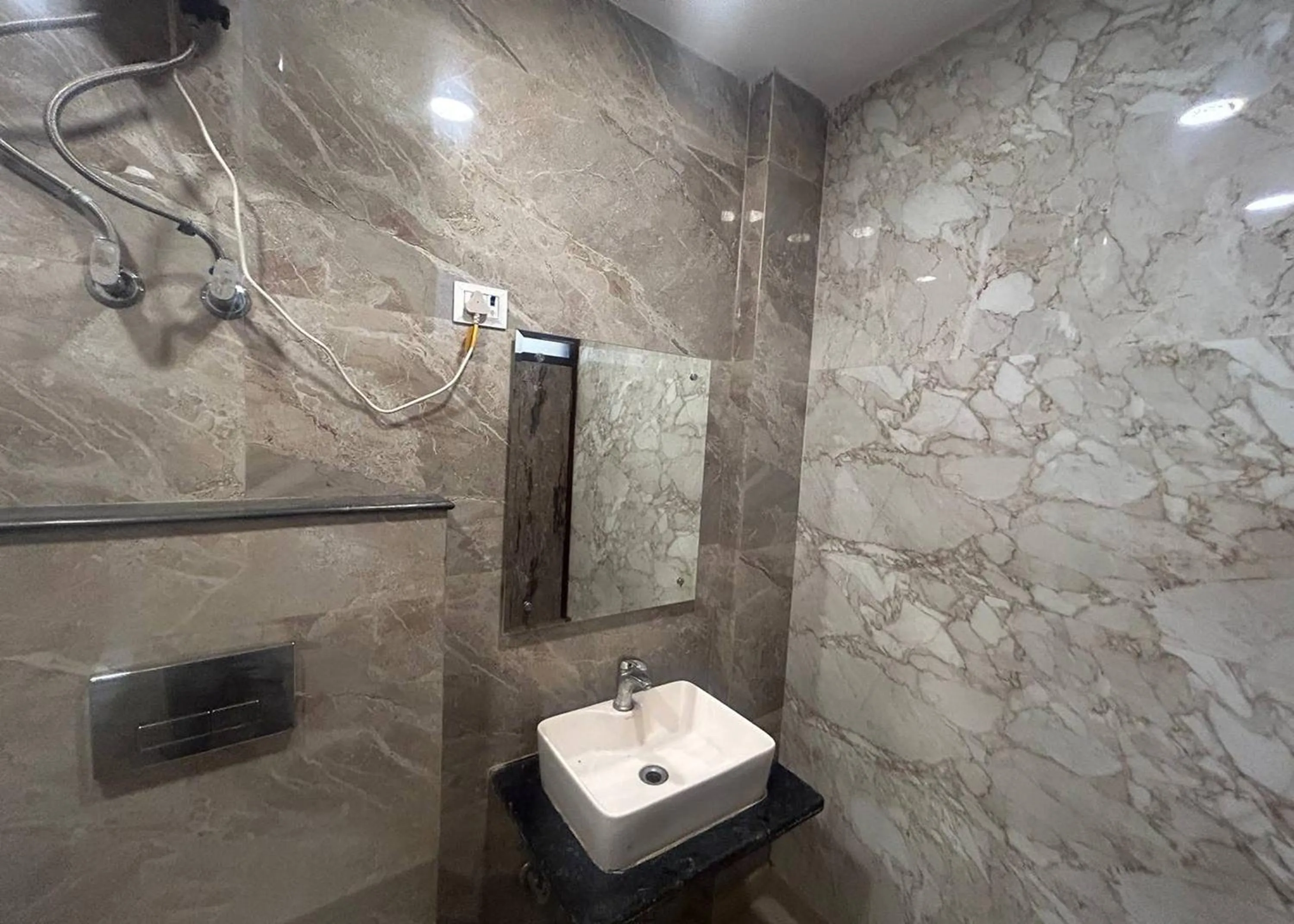 Bathroom in Hotel Mourya Deluxe