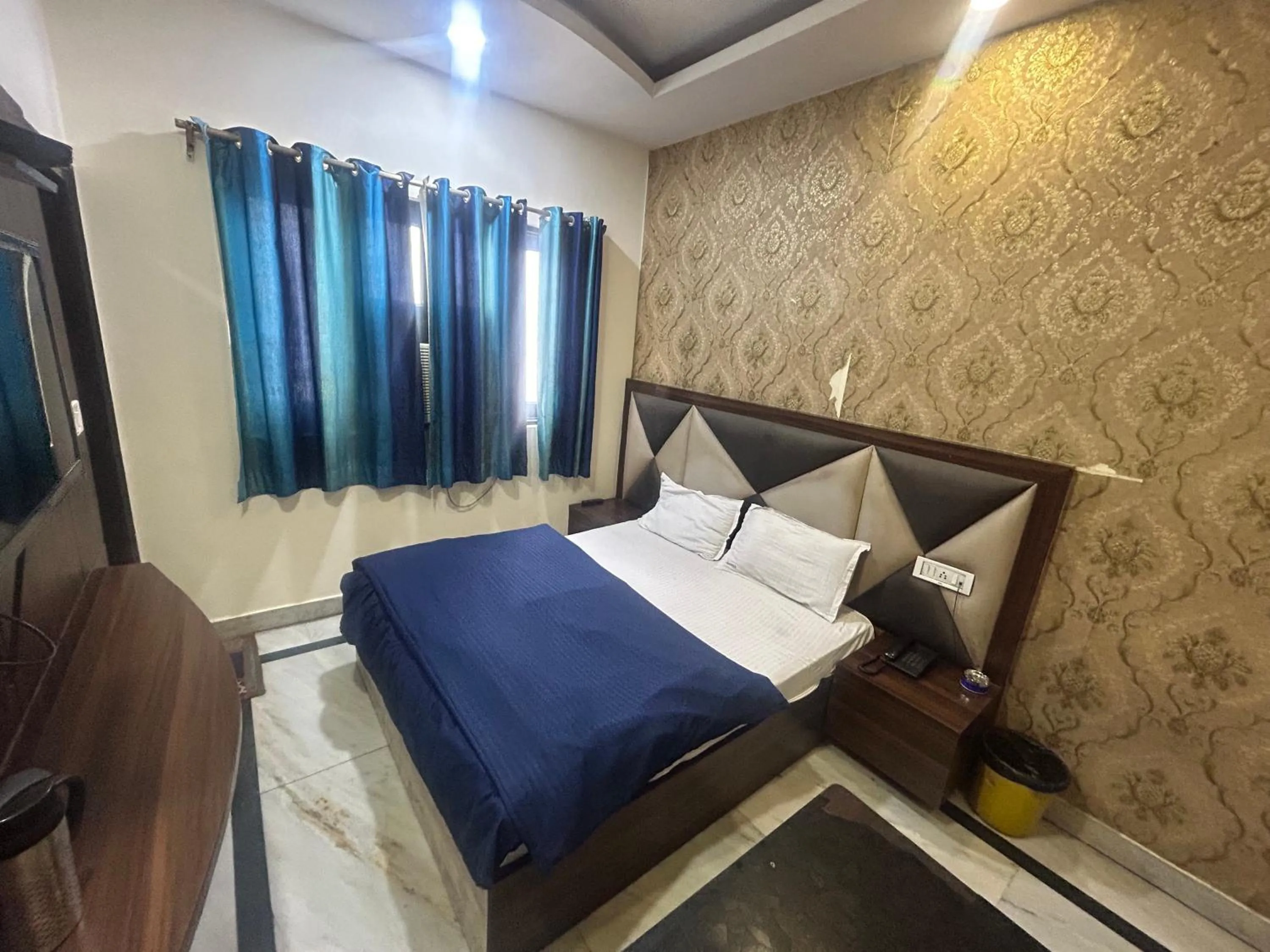 Photo of the whole room, Bed in Hotel Mourya Deluxe