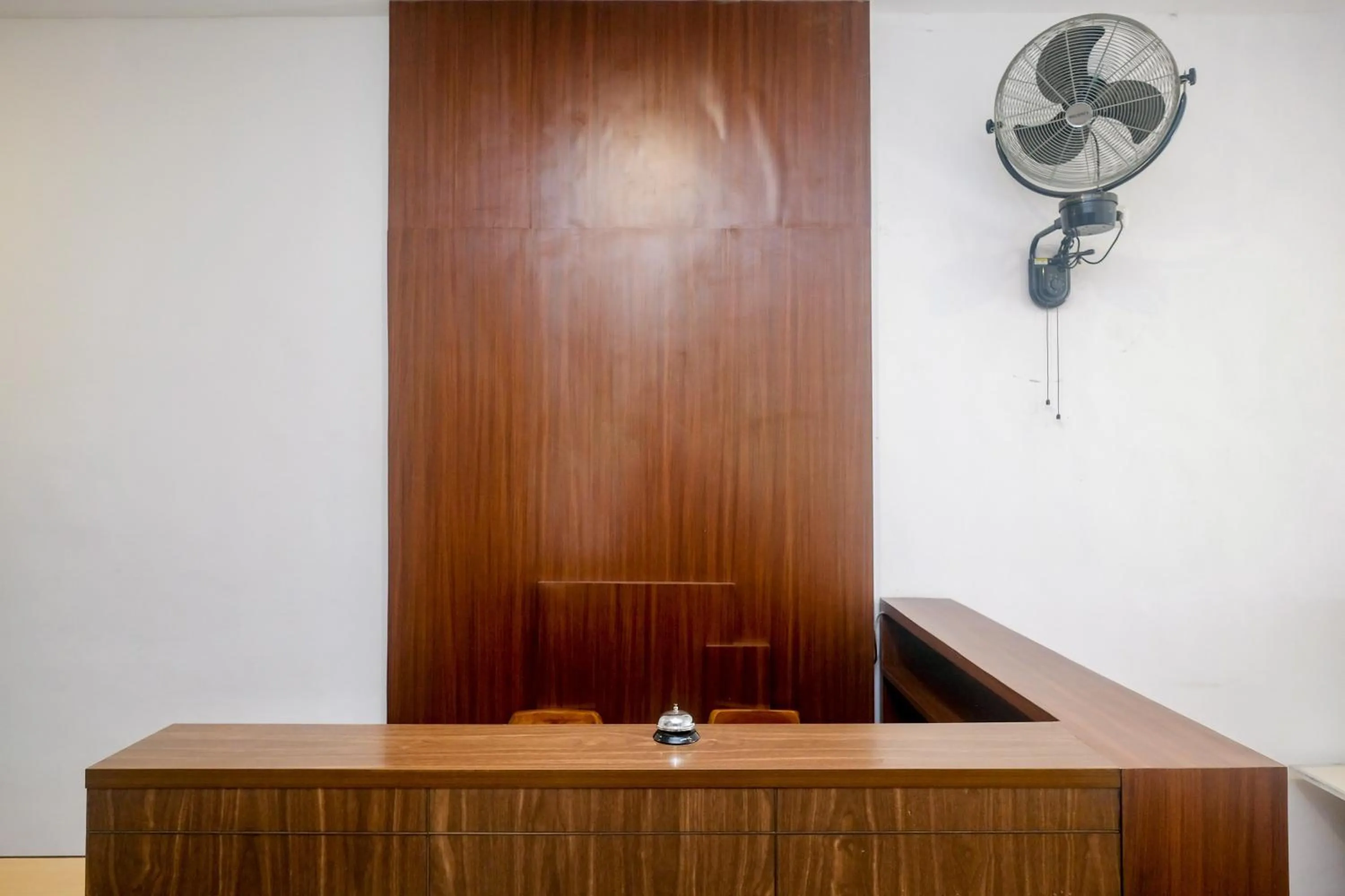 Lobby or reception in Urbanview Hotel JJ Bukitsari Semarang